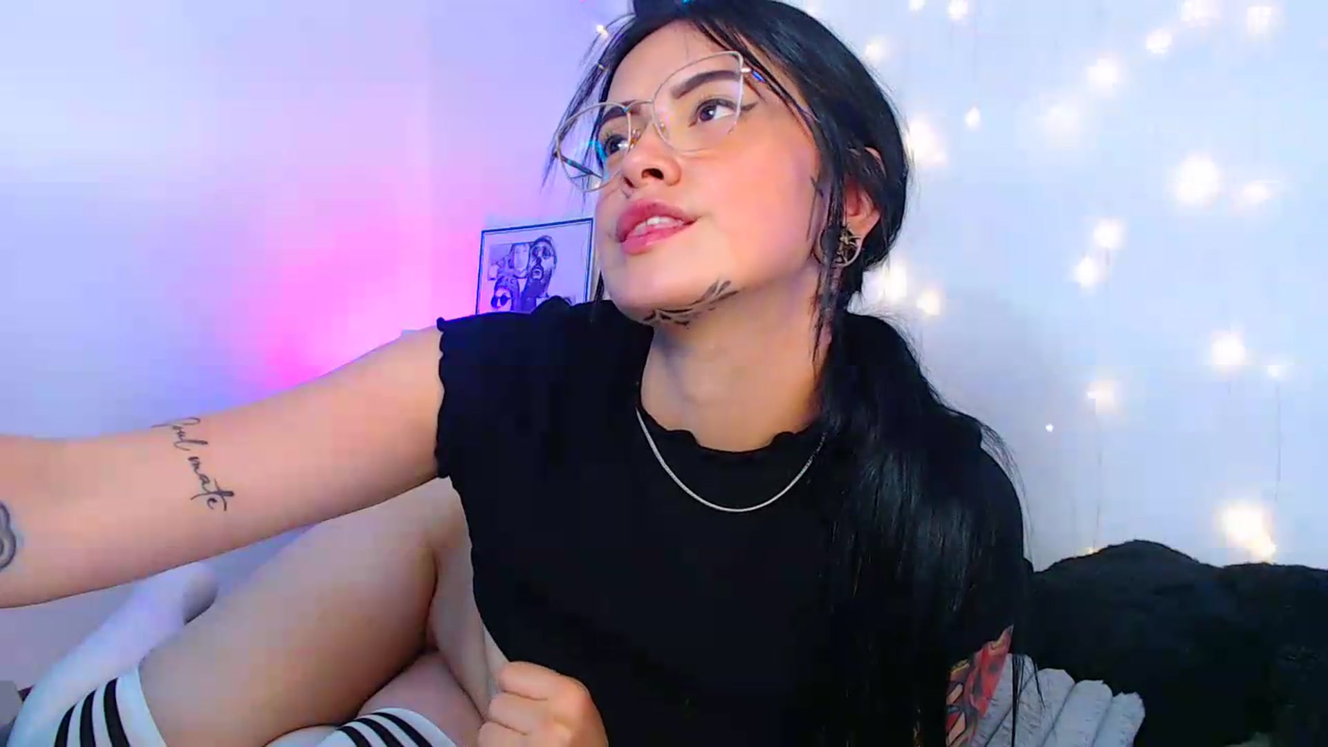 Gallery image thumbnail from Isa_Maiden's myfreecams stream on, 05/11/2026, 18:42 image 14 of 20
