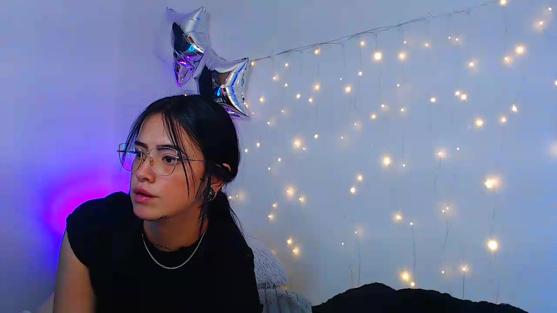 Gallery image thumbnail from Isa_Maiden's myfreecams stream on, 05/11/2026, 18:42 image 10 of 20