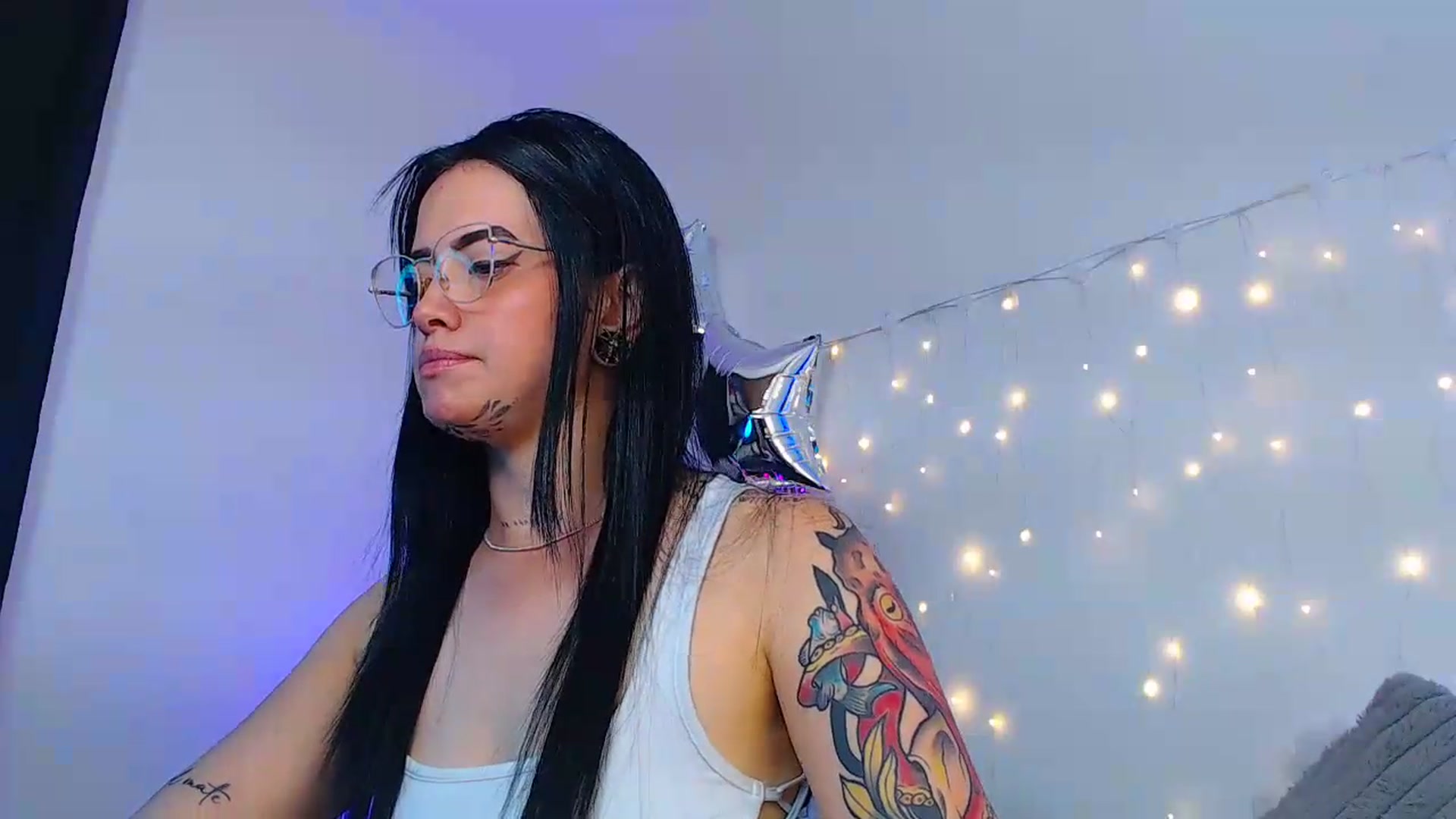 Gallery image thumbnail from Isa_Maiden's myfreecams stream on, 05/14/2026, 17:30 image 8 of 20