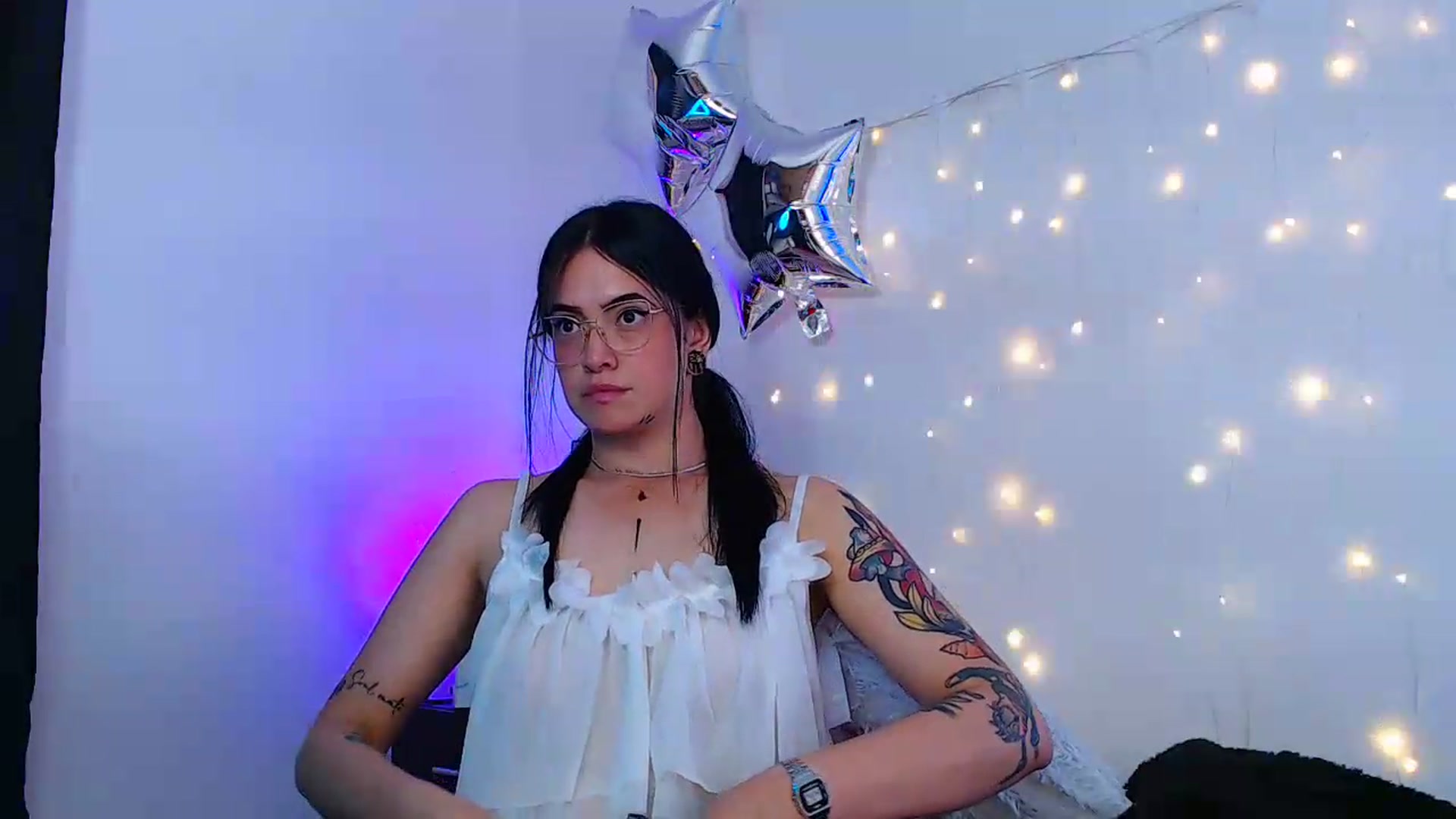 Gallery image thumbnail from Isa_Maiden's myfreecams stream on, 05/20/2026, 19:56 image 5 of 20