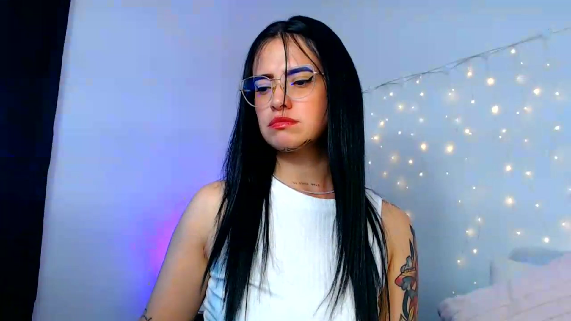 Gallery image thumbnail from Isa_Maiden's myfreecams stream on, 05/29/2026, 20:33 image 7 of 20