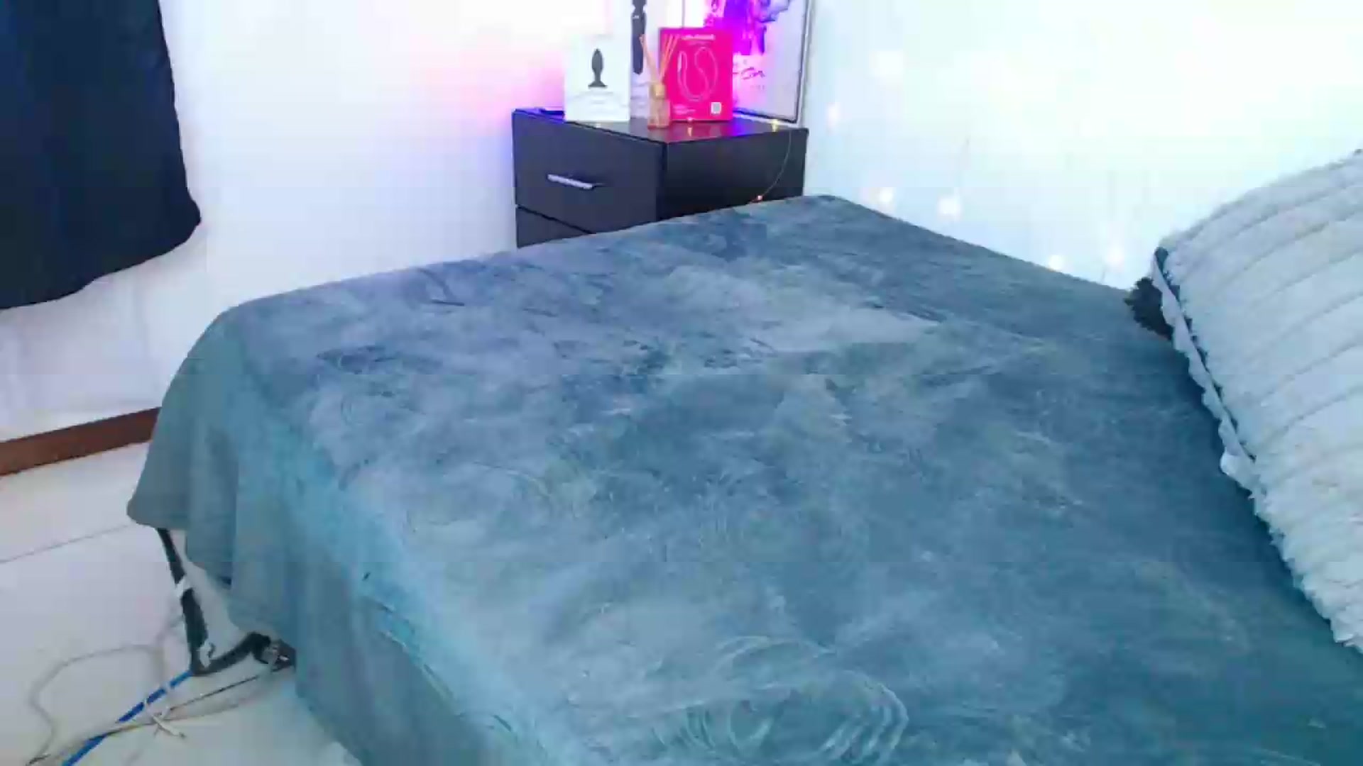 Gallery image thumbnail from Isa_Maiden's myfreecams stream on, 06/01/2026, 16:43 image 1 of 20