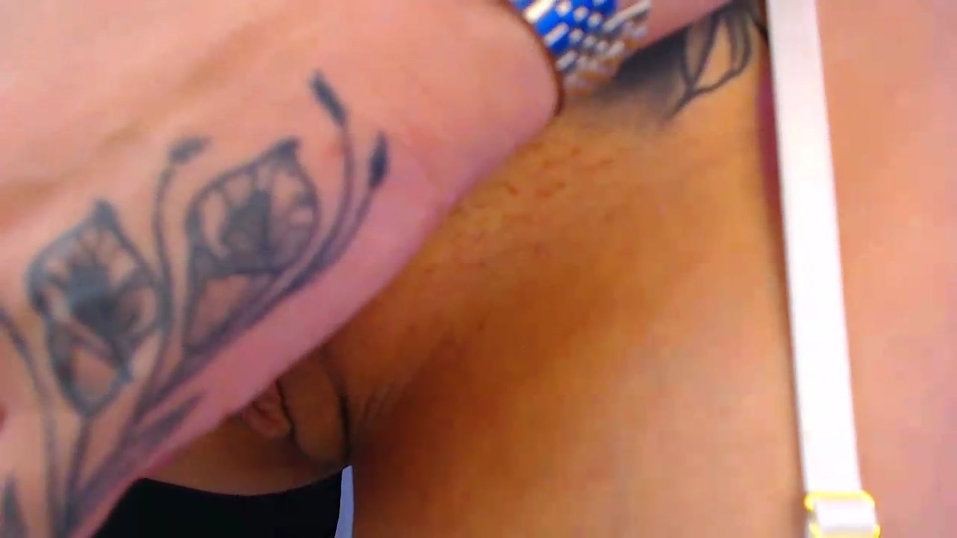 Gallery image thumbnail from Isa_Maiden's myfreecams stream on, 06/04/2026, 18:23 image 15 of 20