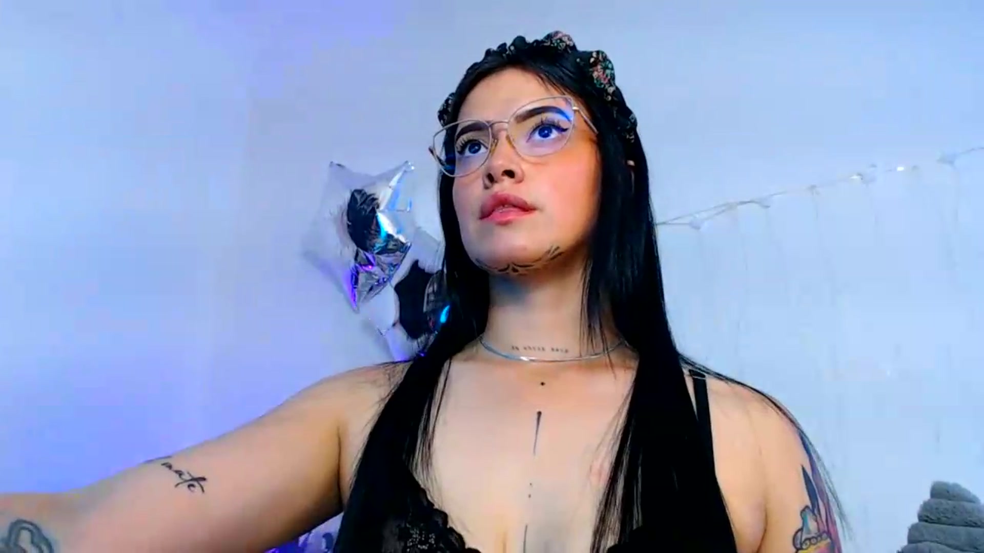 Gallery image thumbnail from Isa_Maiden's myfreecams stream on, 06/16/2026, 17:32 image 12 of 20