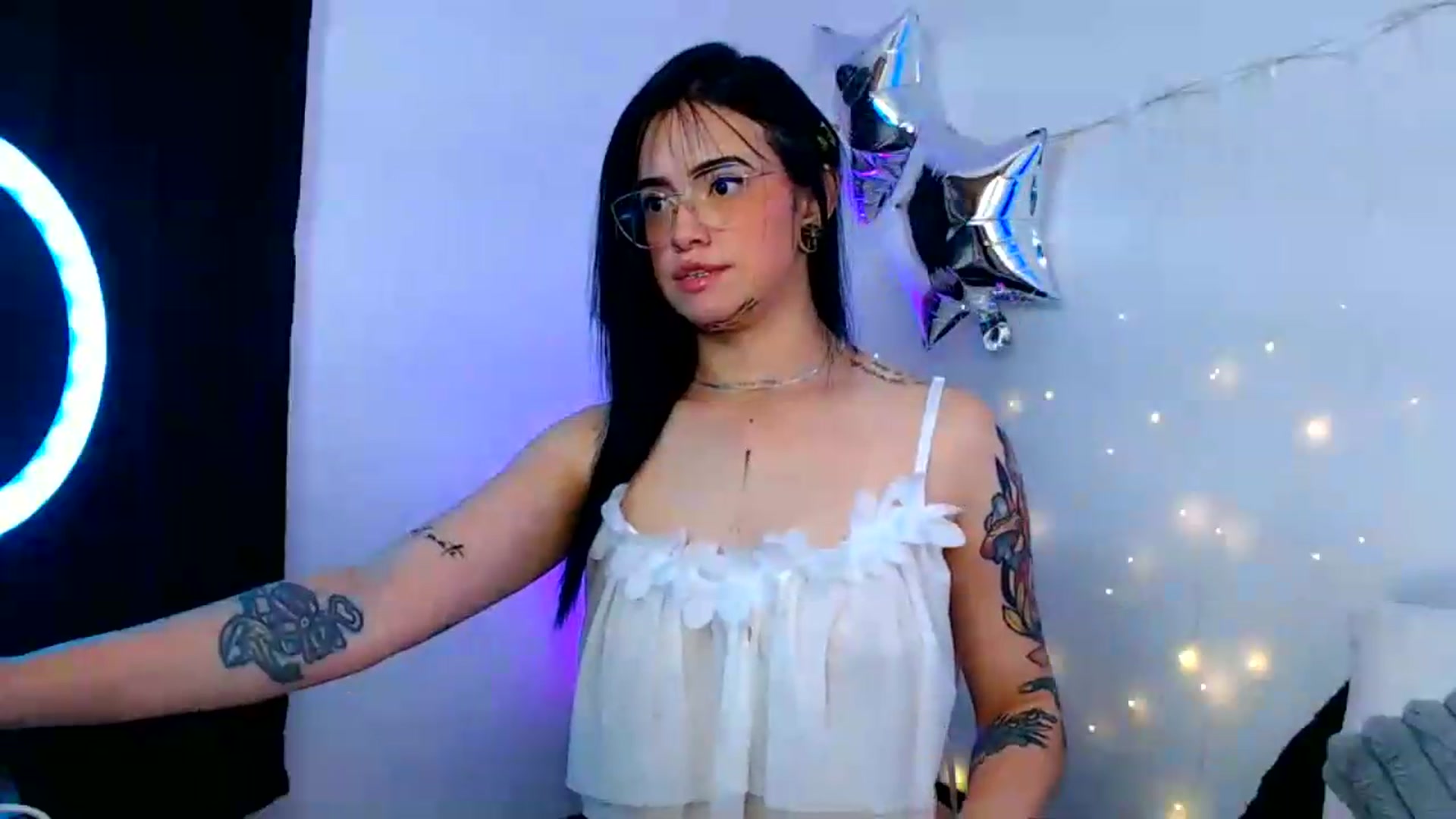 Gallery image thumbnail from Isa_Maiden's myfreecams stream on, 06/30/2026, 18:23 image 4 of 20