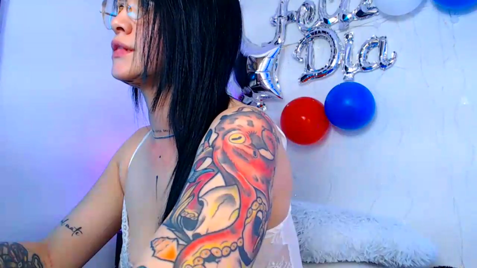Gallery image thumbnail from Isa_Maiden's myfreecams stream on, 07/04/2026, 23:44 image 9 of 20