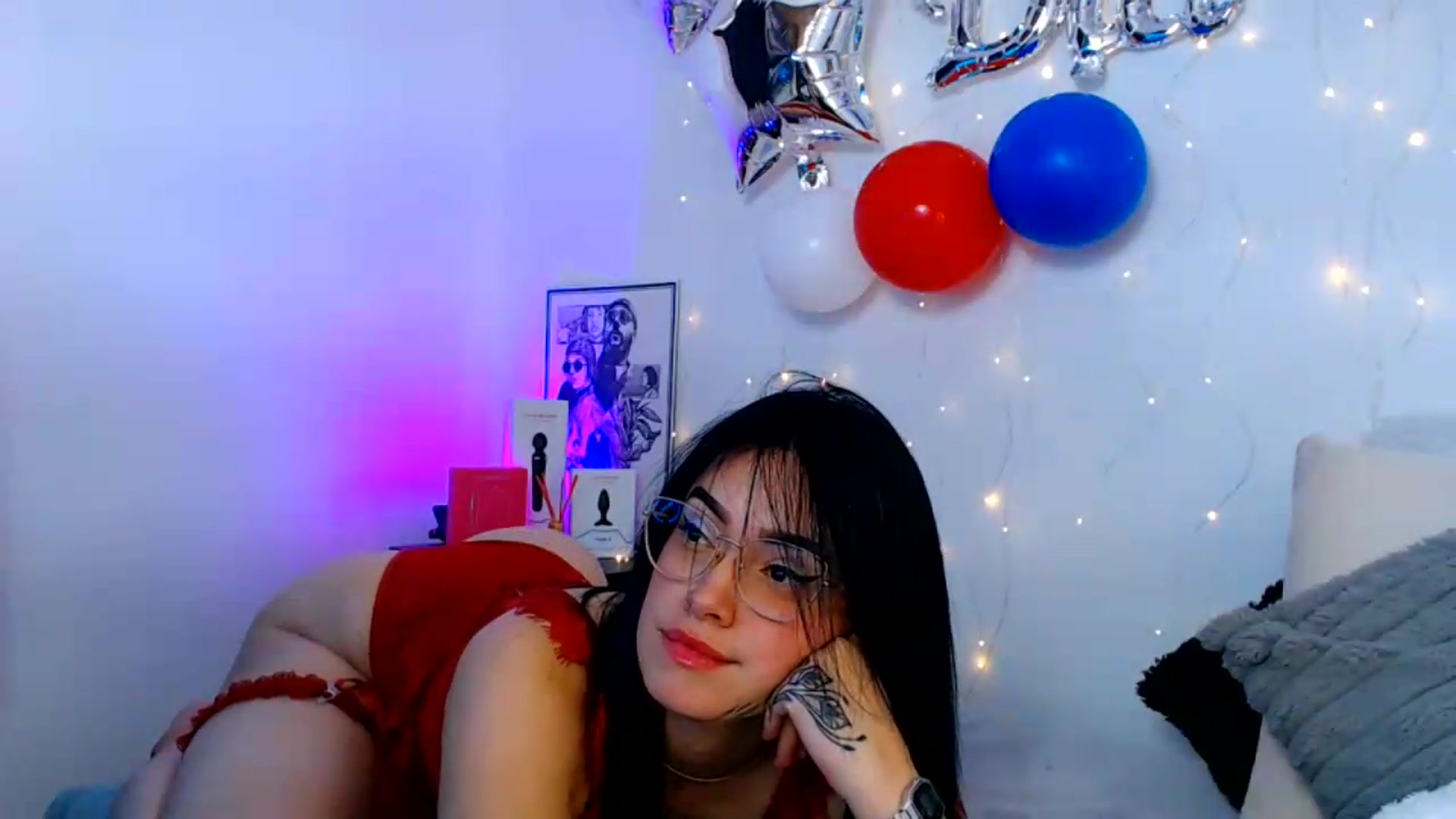 Gallery image thumbnail from Isa_Maiden's myfreecams stream on, 07/06/2026, 18:22 image 9 of 20
