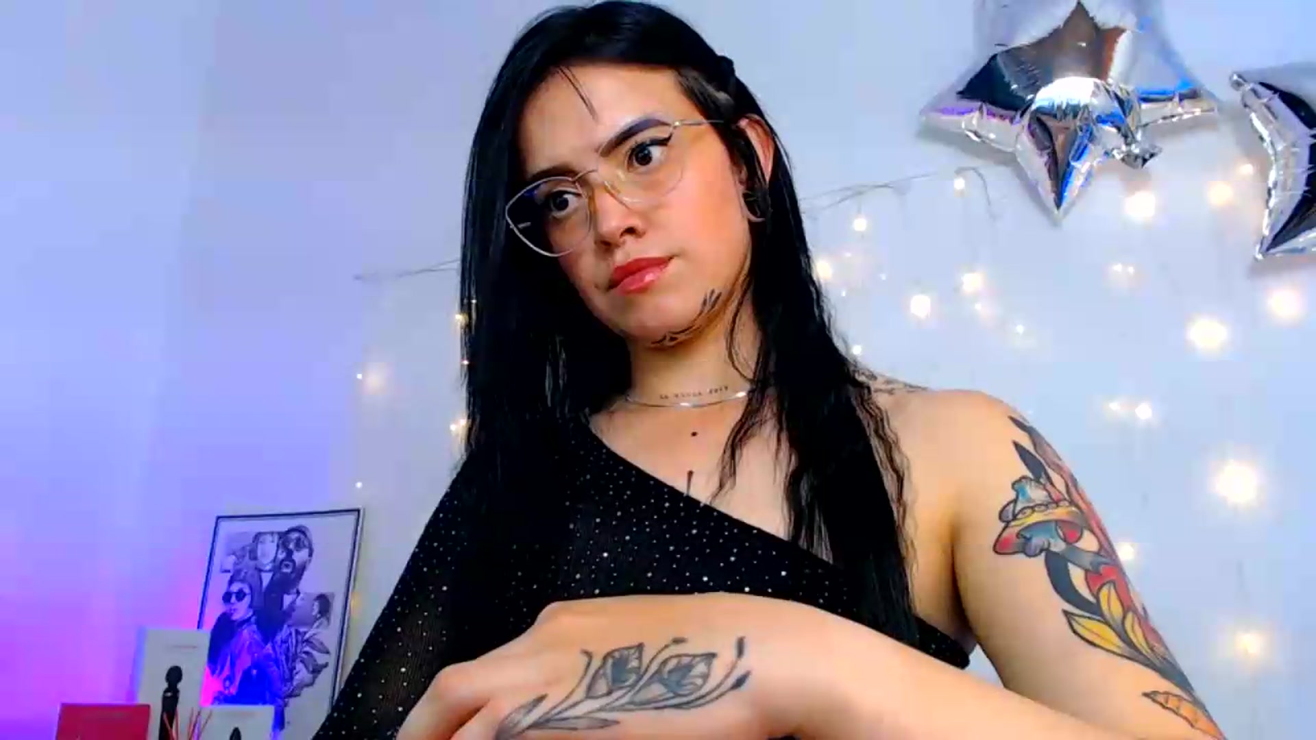 Gallery image thumbnail from Isa_Maiden's myfreecams stream on, 07/09/2026, 19:19 image 3 of 20