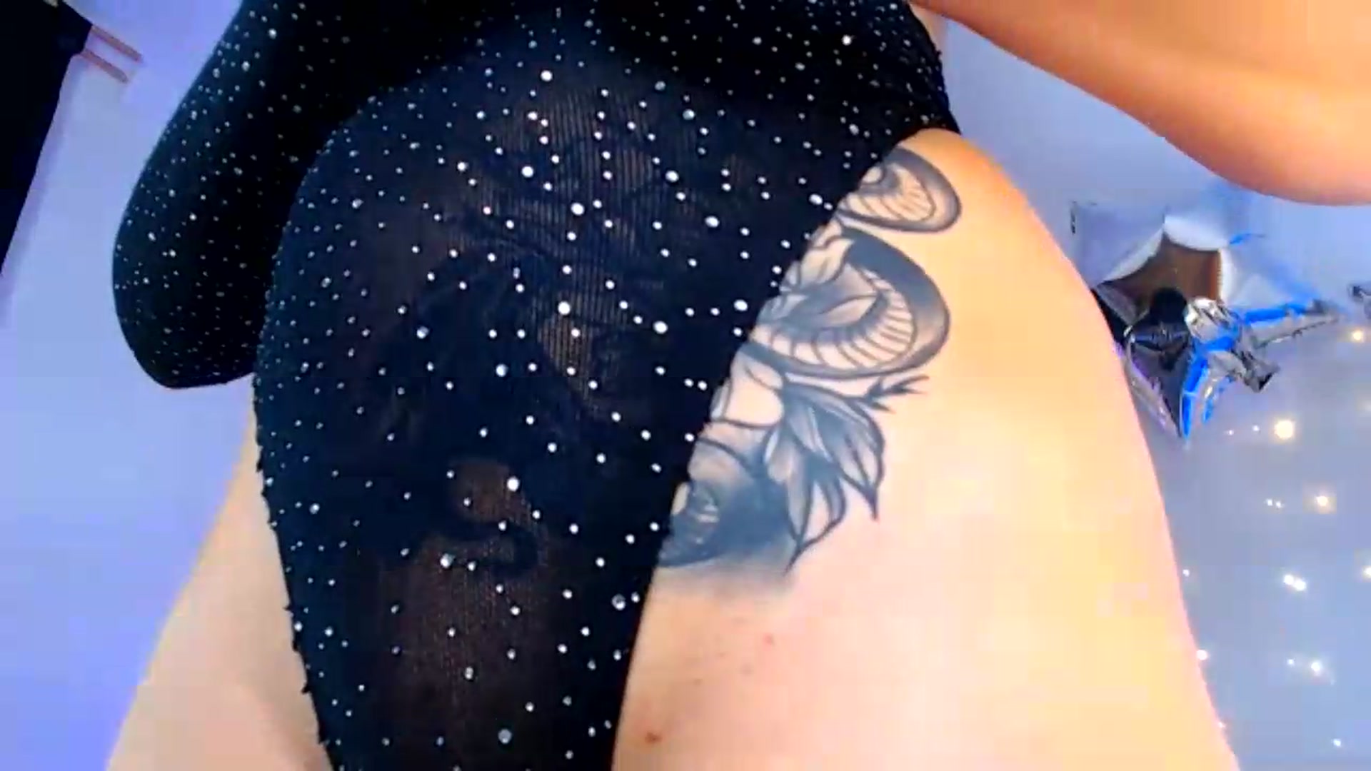 Gallery image thumbnail from Isa_Maiden's myfreecams stream on, 07/09/2026, 21:24 image 5 of 20