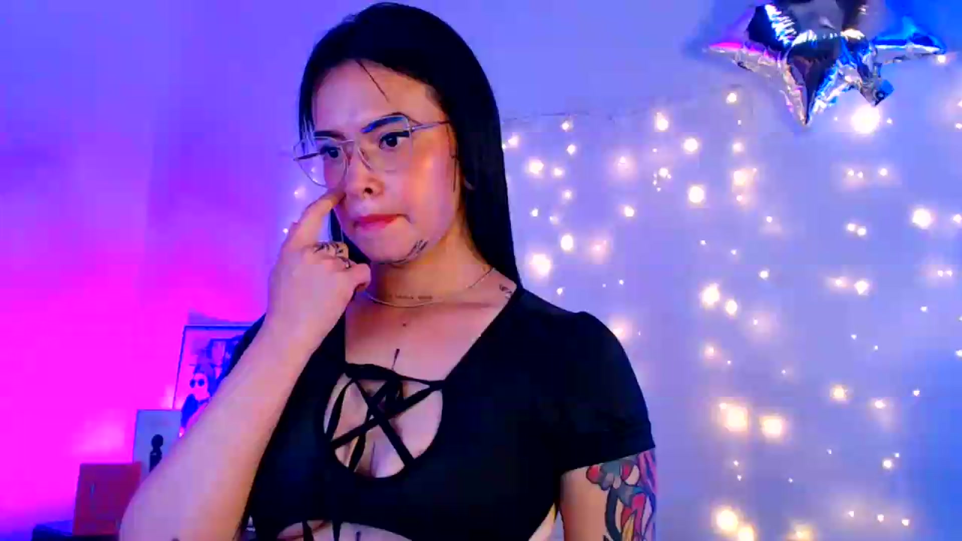 Gallery image thumbnail from Isa_Maiden's myfreecams stream on, 07/22/2026, 21:05 image 16 of 20