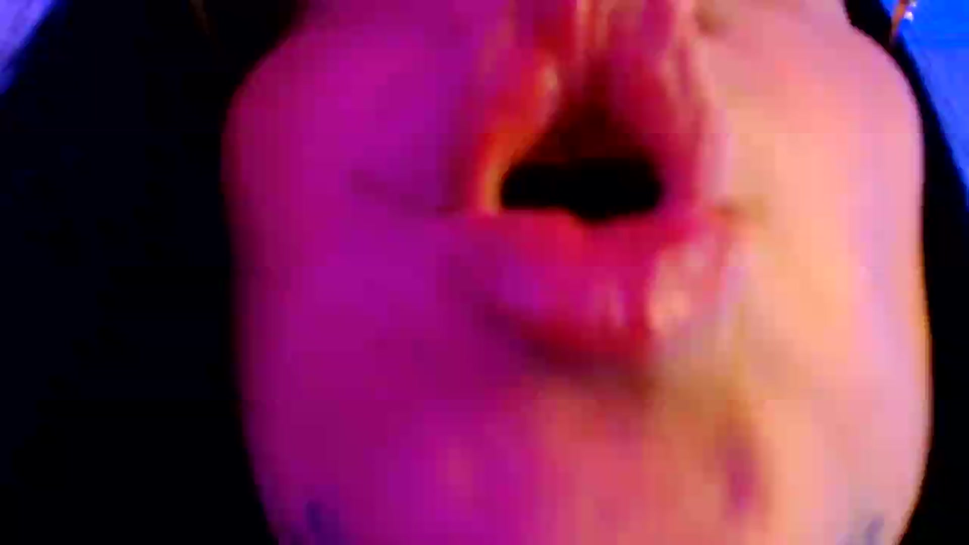 Gallery image thumbnail from Isa_Maiden's myfreecams stream on, 07/27/2026, 22:17 image 1 of 20