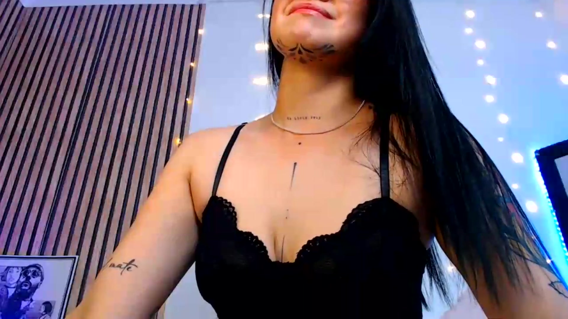 Gallery image thumbnail from Isa_Maiden's myfreecams stream on, 08/01/2026, 19:18 image 4 of 20