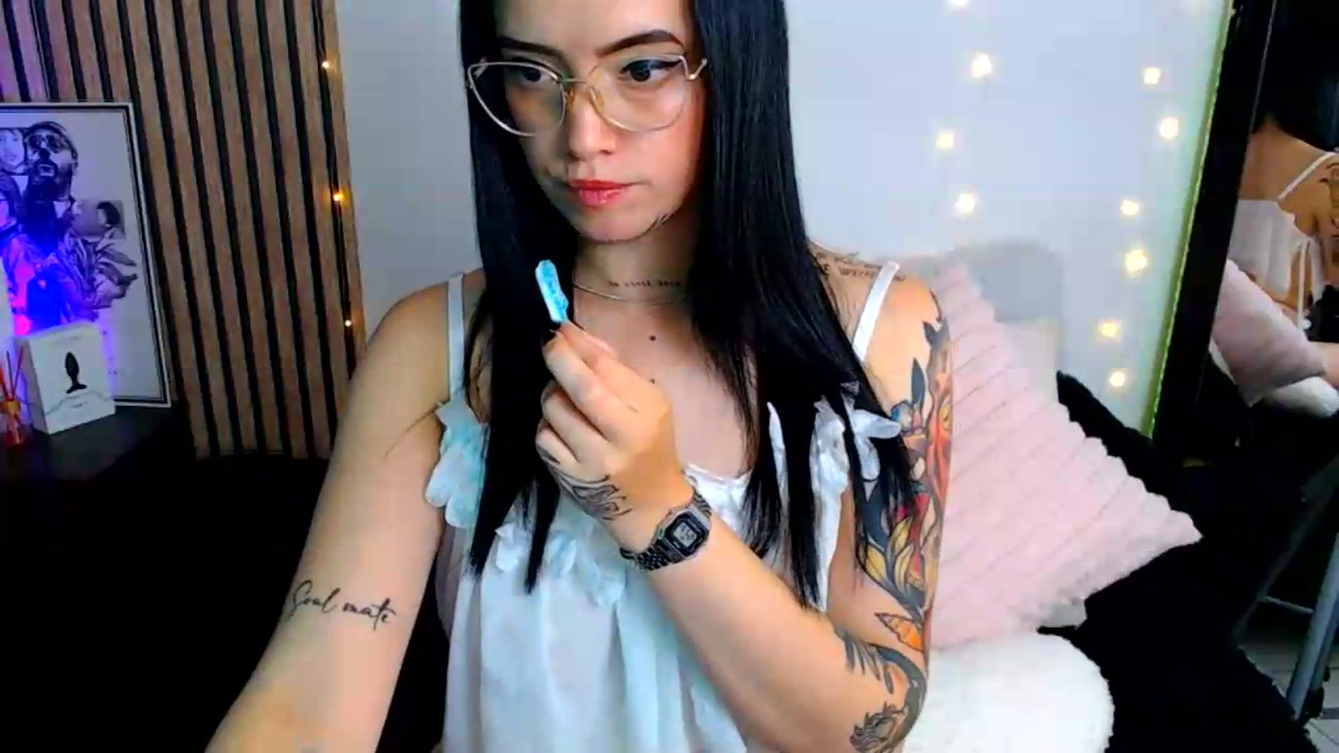 Gallery image thumbnail from Isa_Maiden's myfreecams stream on, 08/05/2026, 18:49 image 5 of 20