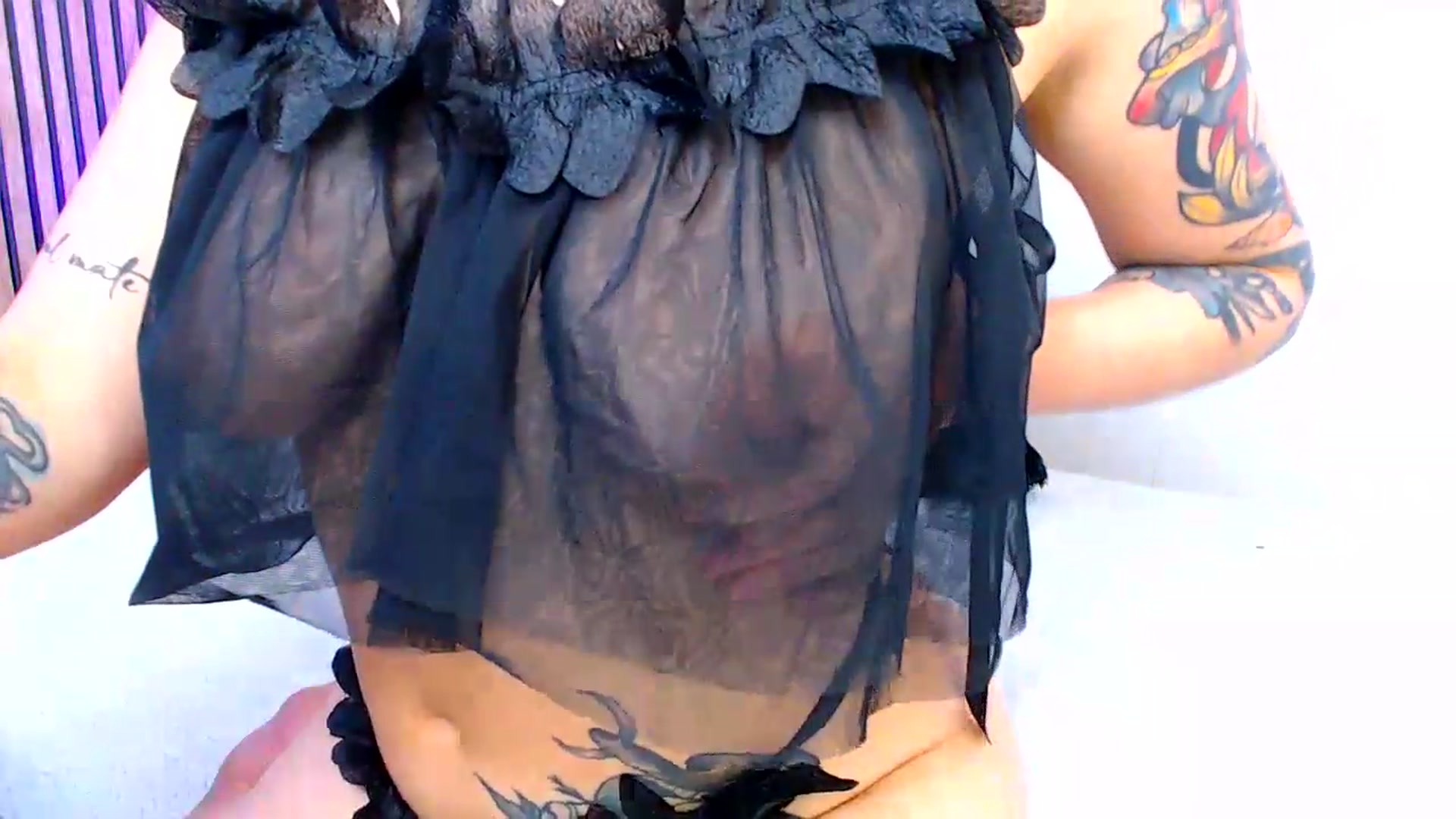 Gallery image thumbnail from Isa_Maiden's myfreecams stream on, 08/12/2026, 18:22 image 16 of 20