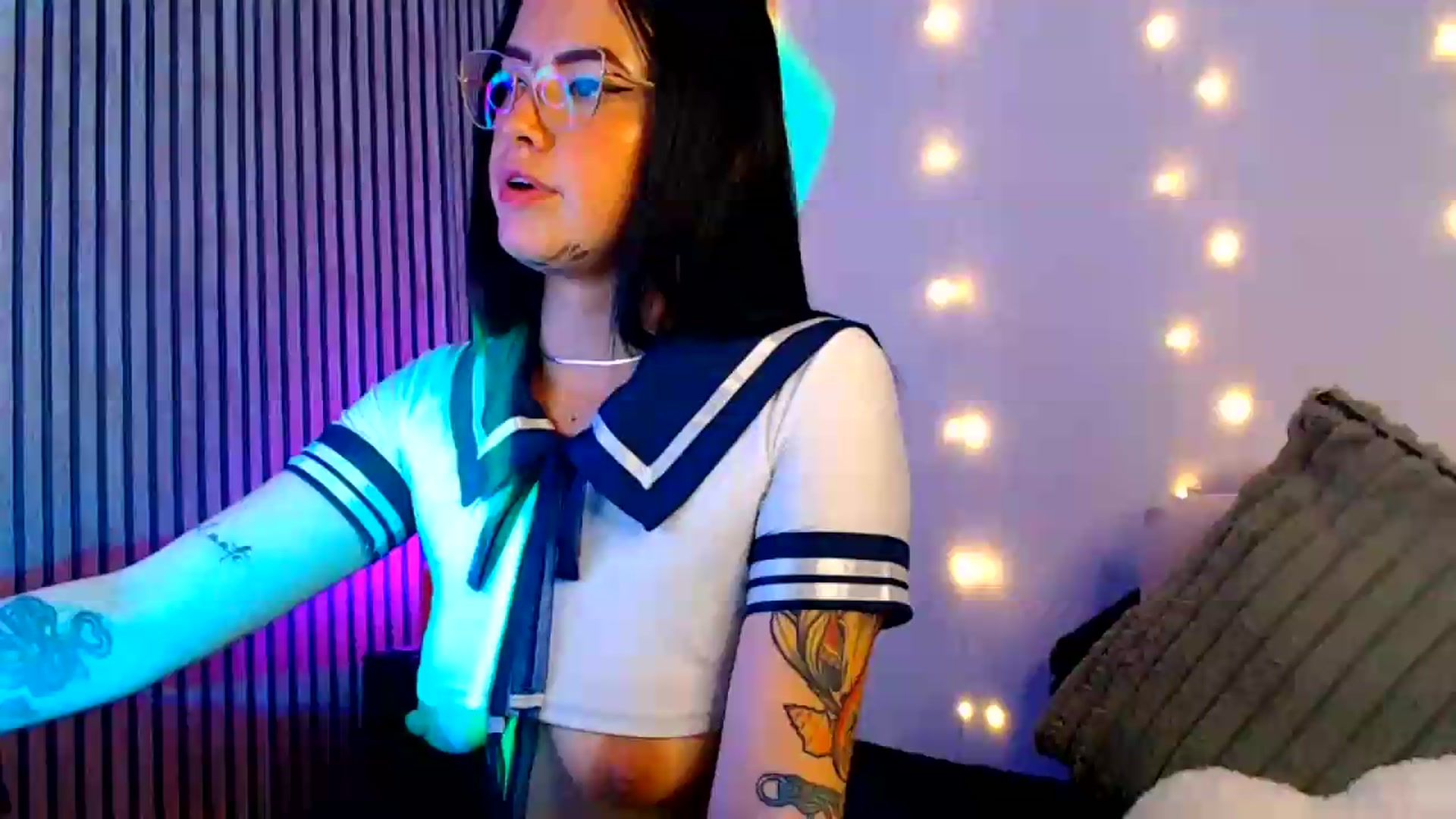 Gallery image thumbnail from Isa_Maiden's myfreecams stream on, 08/24/2026, 17:46 image 2 of 20