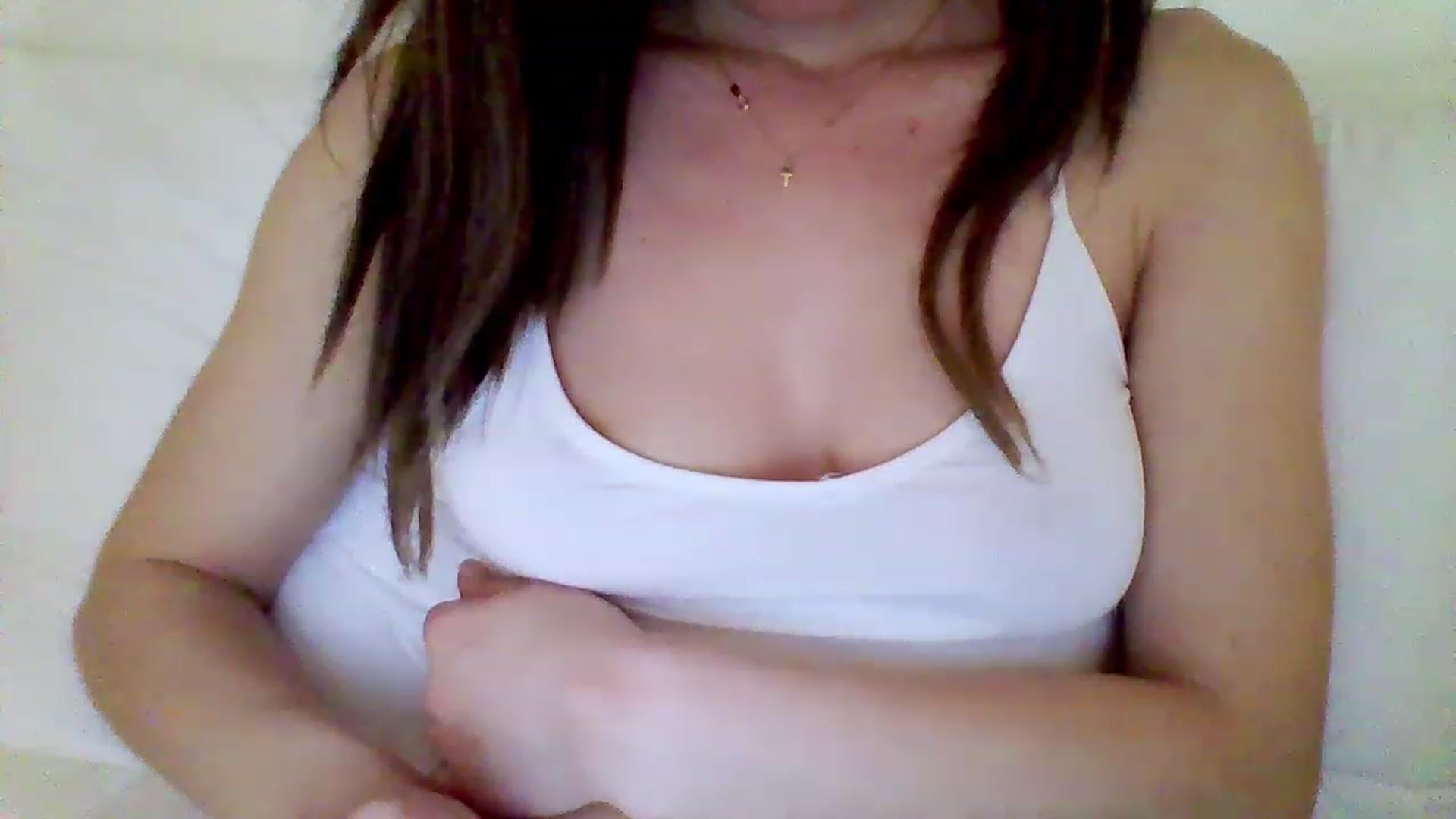 Gallery image thumbnail from Isa__'s myfreecams stream on, 02/12/2023, 16:23 image 10 of 20