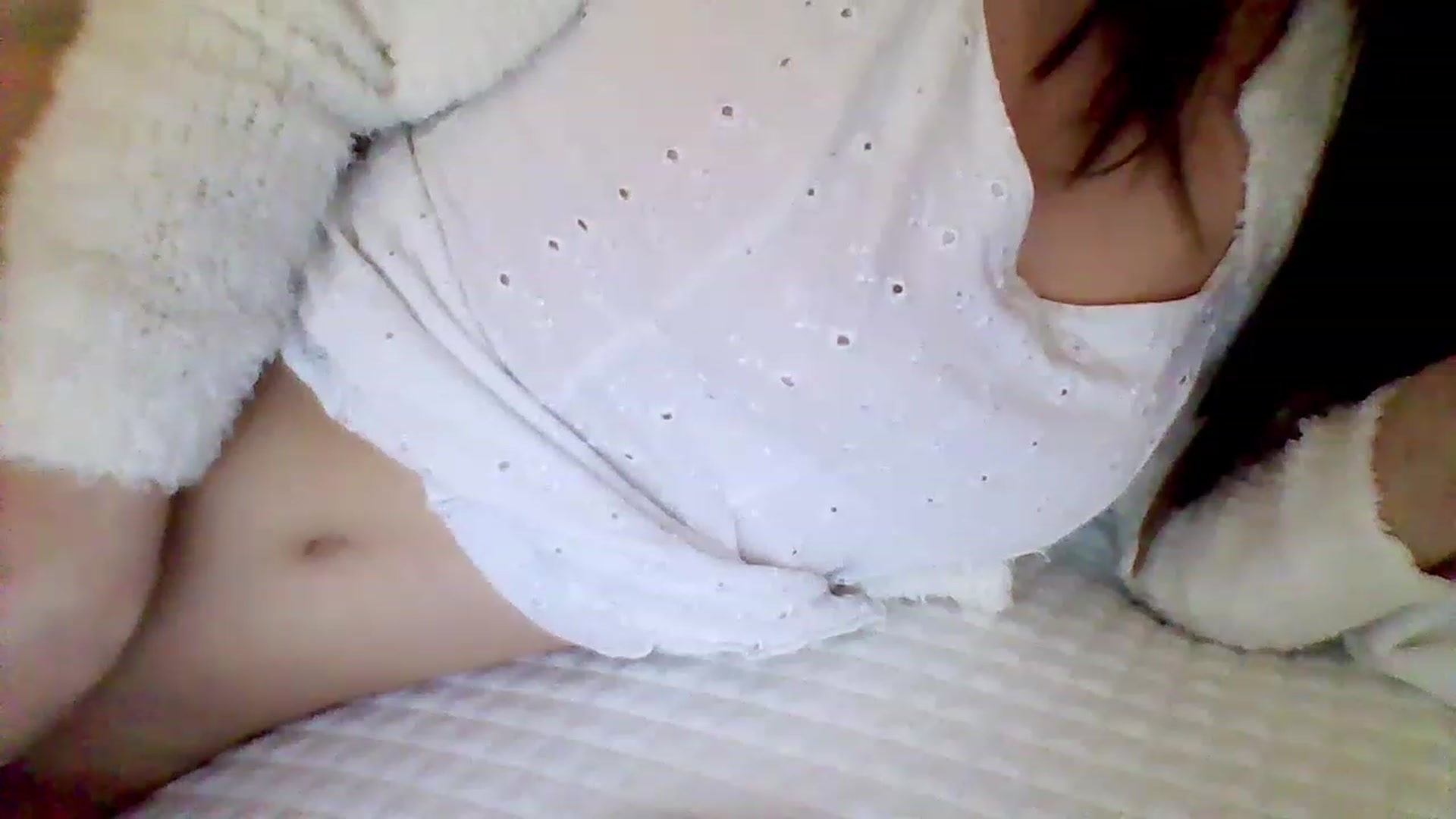 Gallery image thumbnail from Isa__'s myfreecams stream on, 05/16/2023, 02:36 image 17 of 20