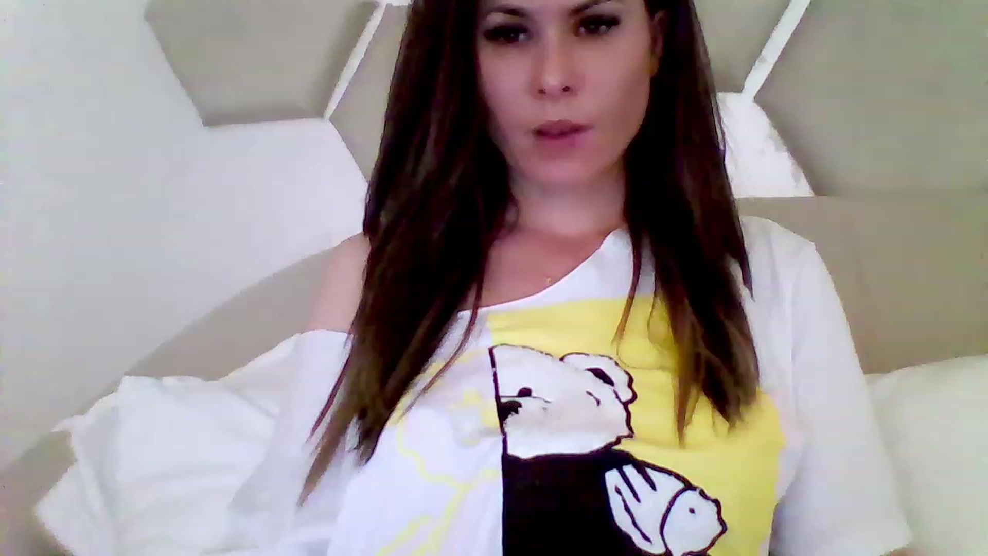 Gallery image thumbnail from Isa__'s myfreecams stream on, 06/16/2023, 02:55 image 2 of 20