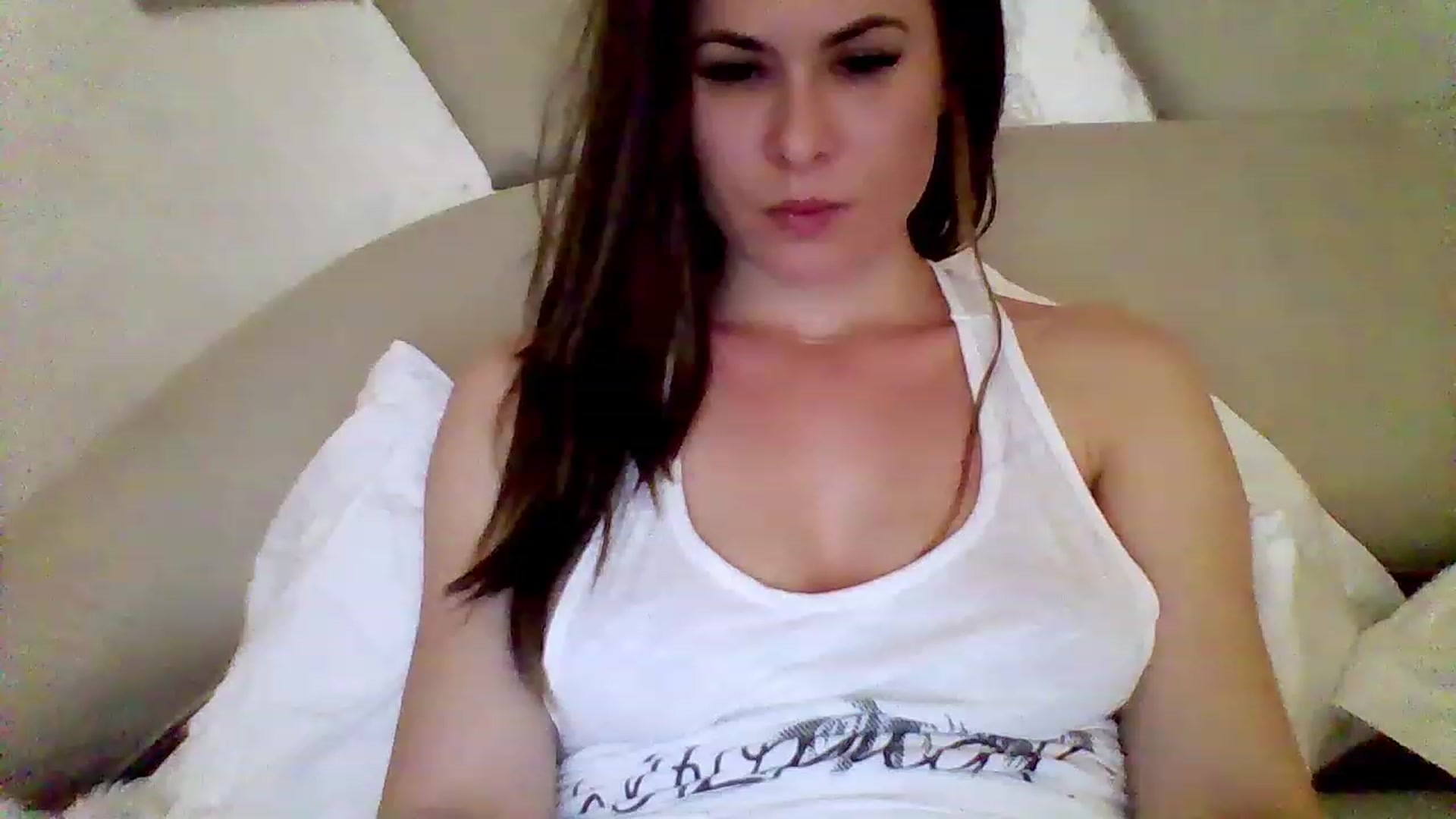 Gallery image thumbnail from Isa__'s myfreecams stream on, 07/14/2023, 21:52 image 17 of 20