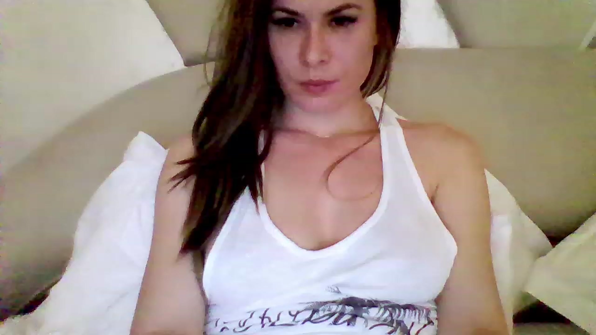 Gallery image thumbnail from Isa__'s myfreecams stream on, 07/14/2023, 21:52 image 11 of 20