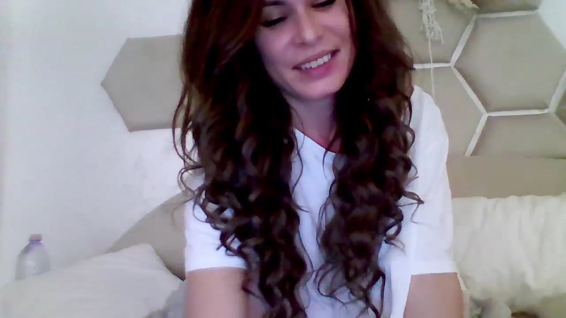 Gallery image thumbnail from Isa__'s myfreecams stream on, 09/25/2023, 21:48 image 8 of 20
