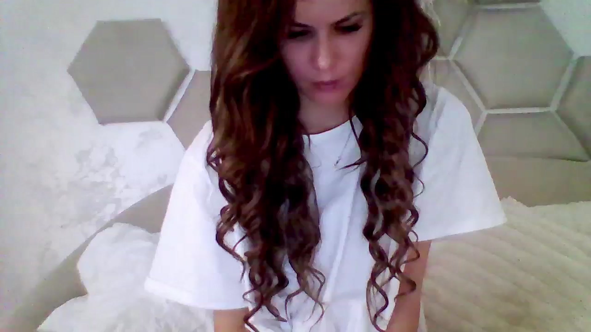 Gallery image thumbnail from Isa__'s myfreecams stream on, 09/26/2023, 07:21 image 2 of 20