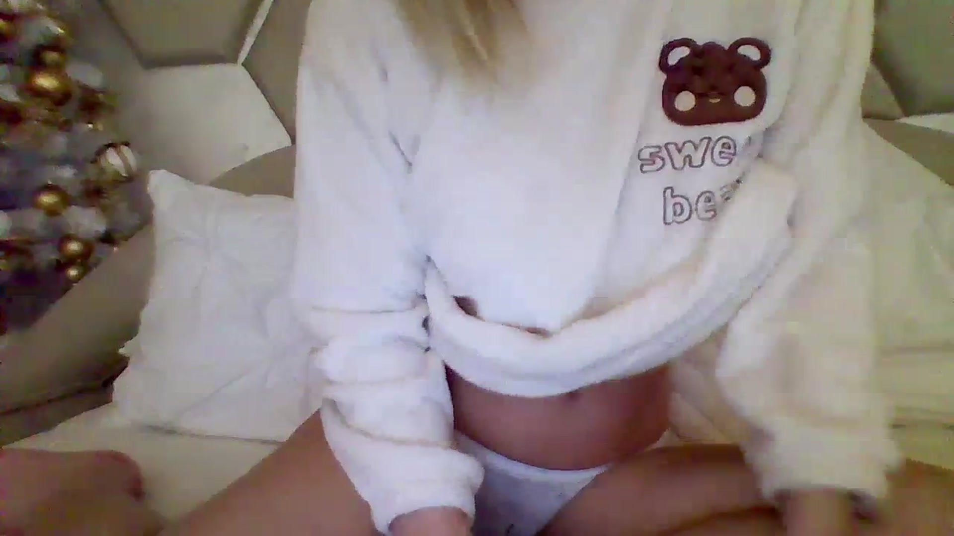 Gallery image thumbnail from Isa__'s myfreecams stream on, 01/14/2024, 21:34 image 2 of 20