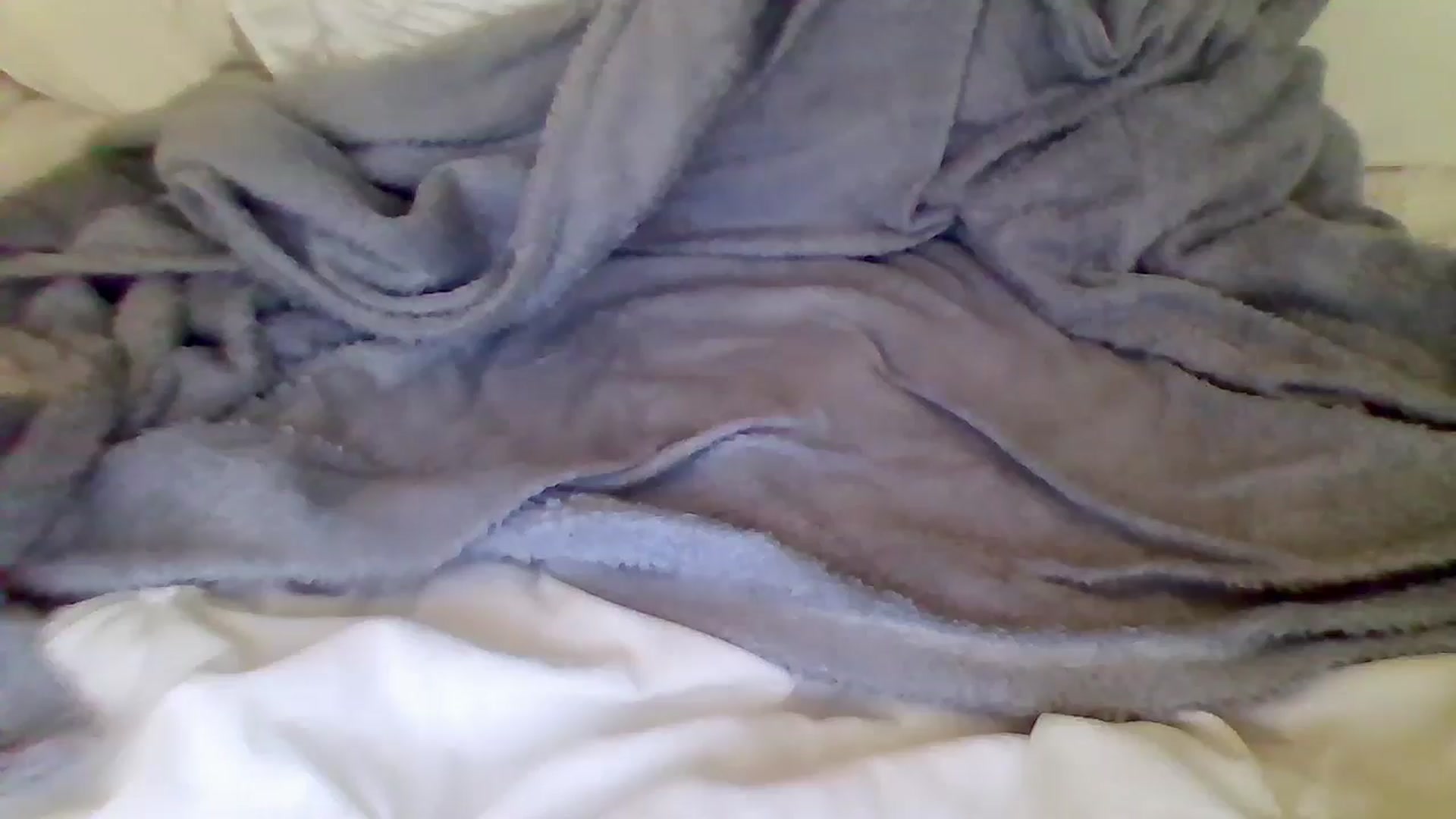 Gallery image thumbnail from Isa__'s myfreecams stream on, 10/01/2024, 13:31 image 14 of 20