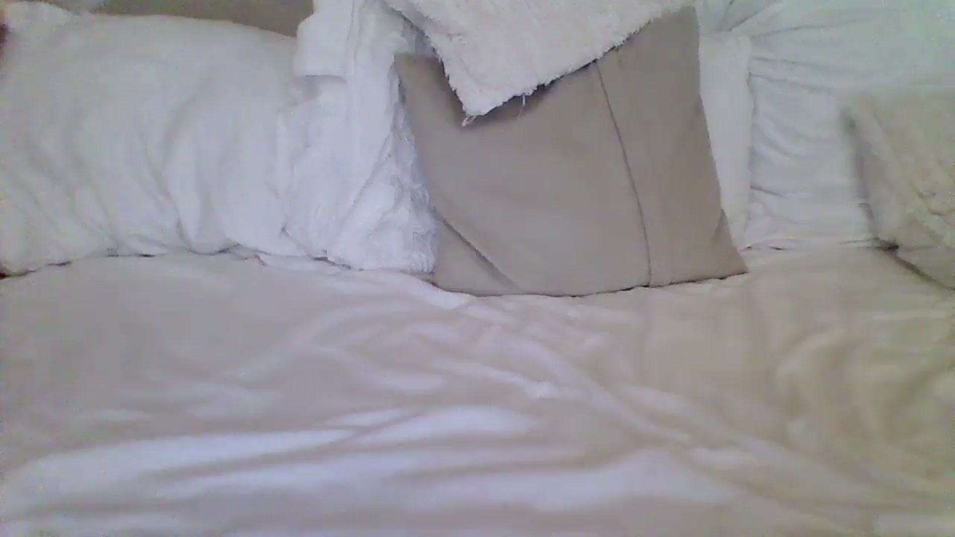 Gallery image thumbnail from Isa__'s myfreecams stream on, 11/09/2024, 17:14 image 17 of 20