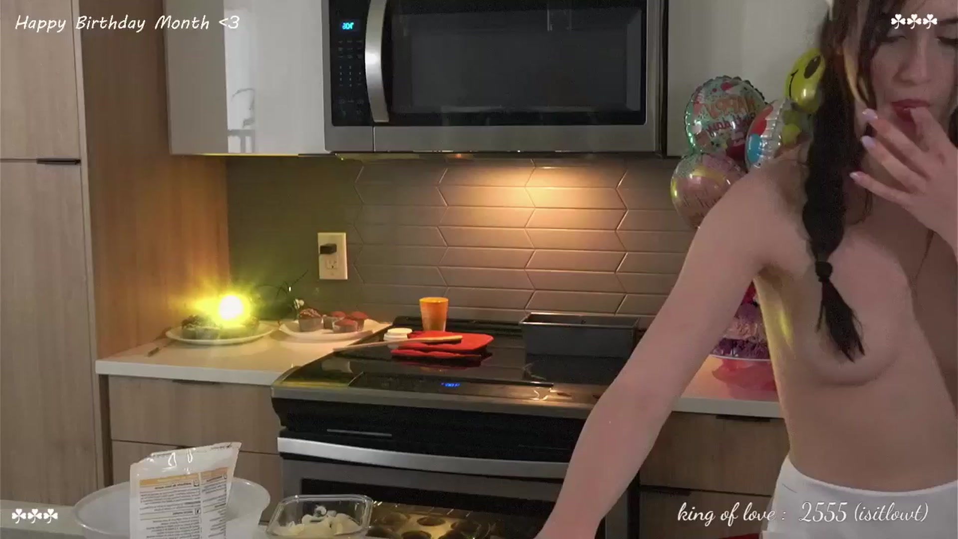 Gallery image thumbnail from Isabel_7's myfreecams stream on, 08/09/2024, 02:34 image 9 of 20