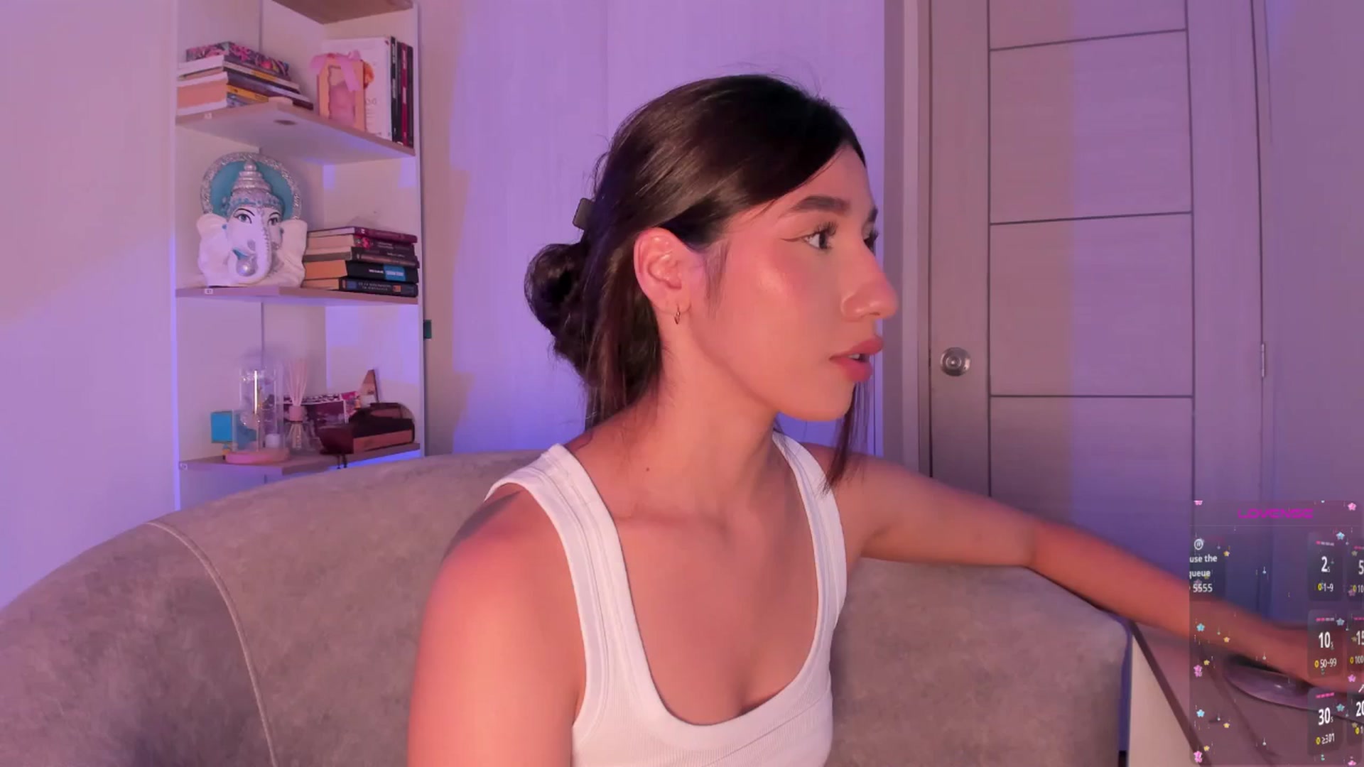 Gallery image thumbnail from Isabelavelvet's myfreecams stream on, 04/29/2026, 22:59 image 5 of 20
