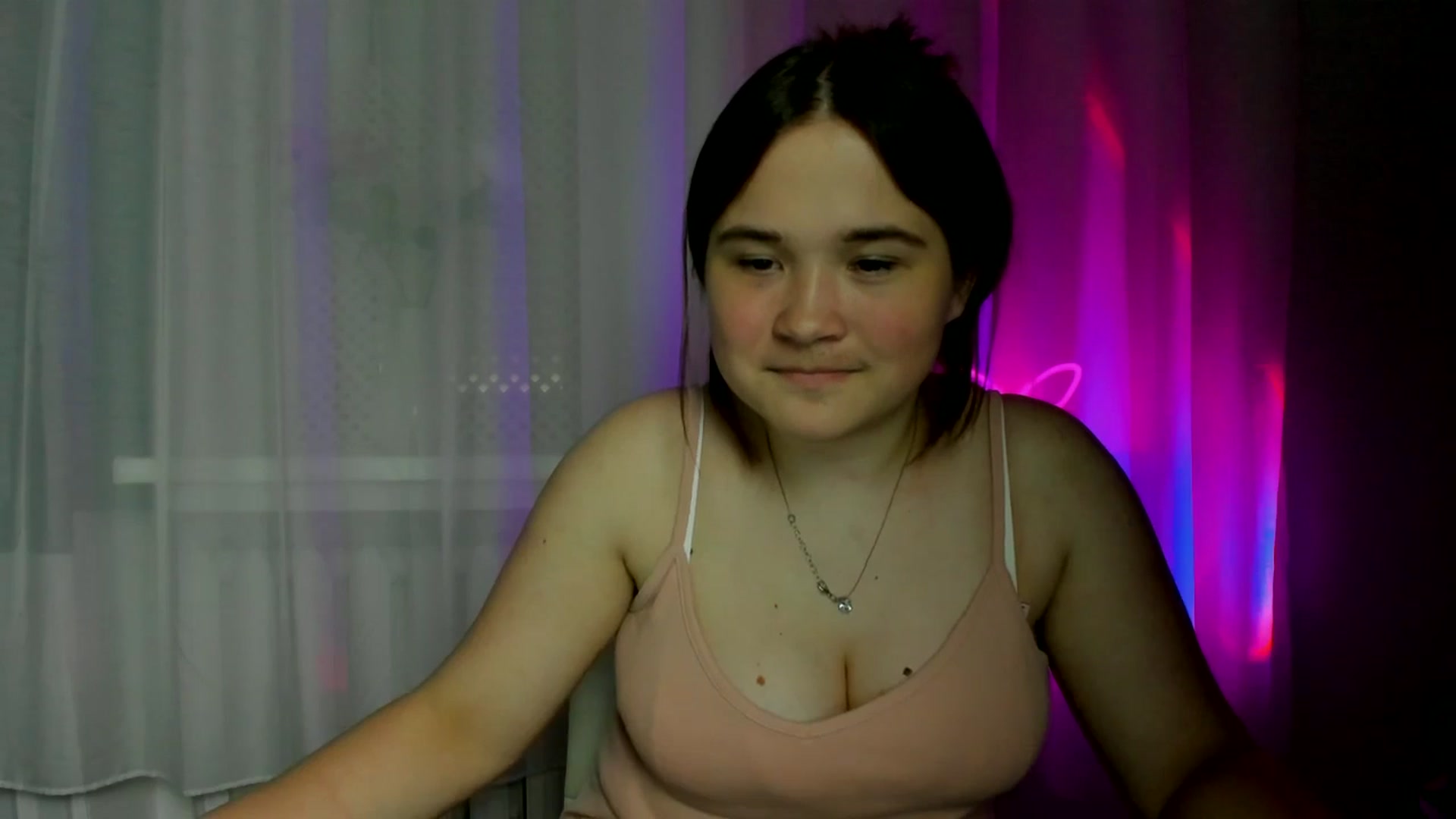 Gallery image thumbnail from IsabellCharm's myfreecams stream on, 05/06/2025, 14:53 image 5 of 20