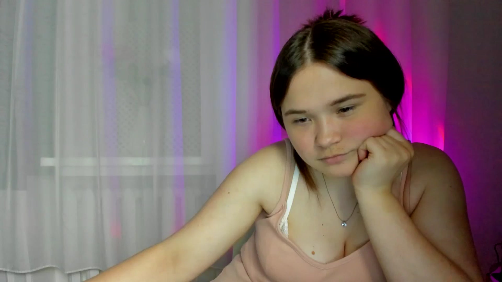 Gallery image thumbnail from IsabellCharm's myfreecams stream on, 05/06/2025, 16:55 image 3 of 20