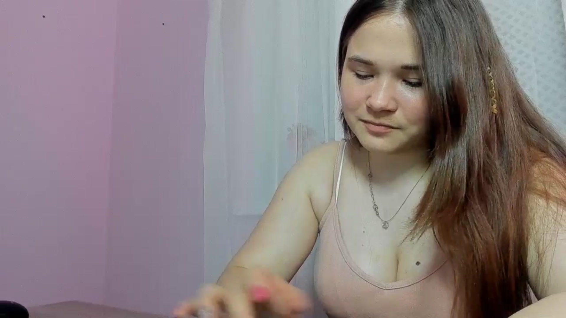 Gallery image thumbnail from IsabellCharm's myfreecams stream on, 05/07/2025, 14:11 image 2 of 20