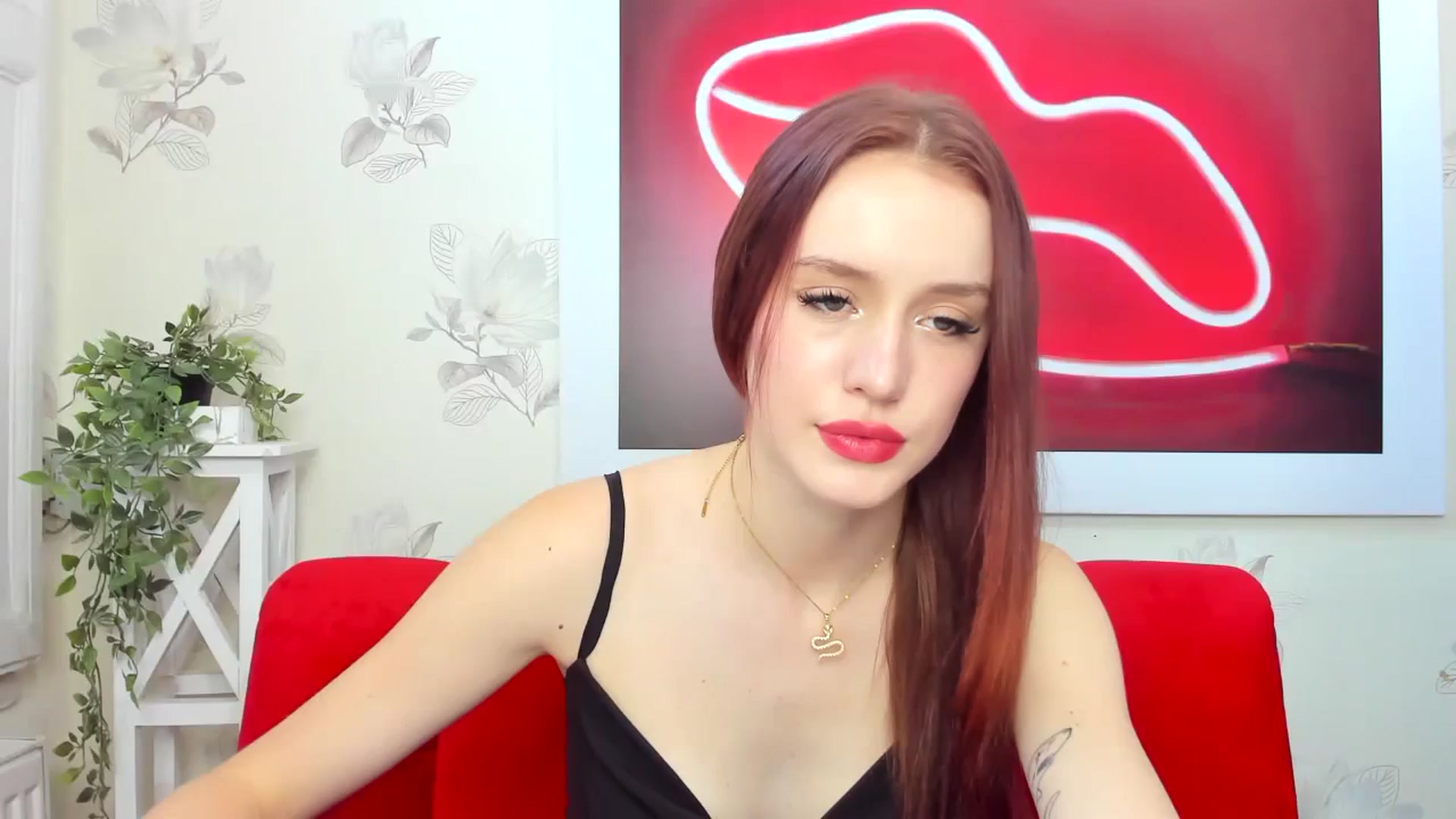 Gallery image thumbnail from IsabellRrose's myfreecams stream on, 06/16/2024, 13:20 image 1 of 20