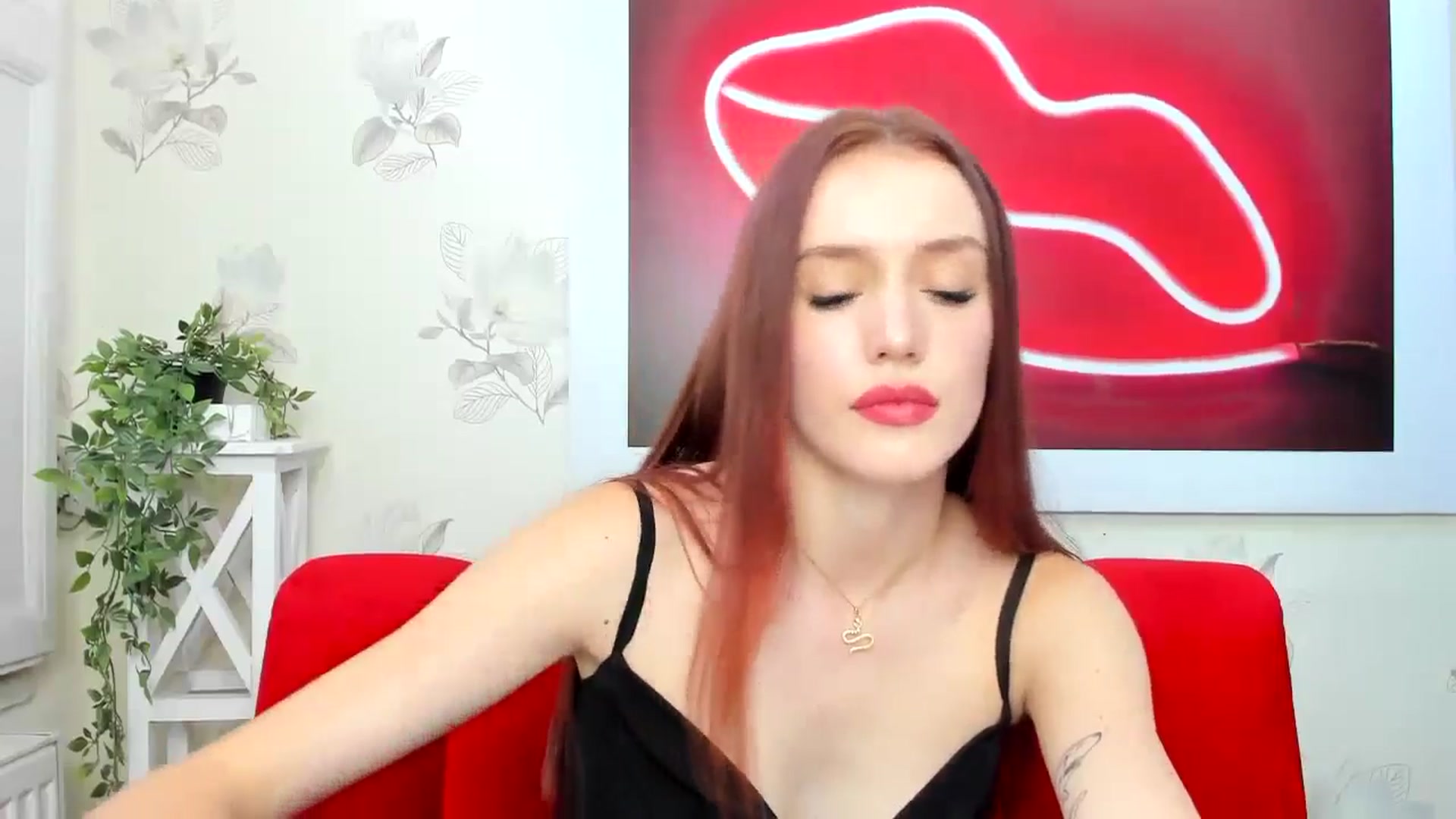 Gallery image thumbnail from IsabellRrose's myfreecams stream on, 06/16/2024, 13:49 image 15 of 20