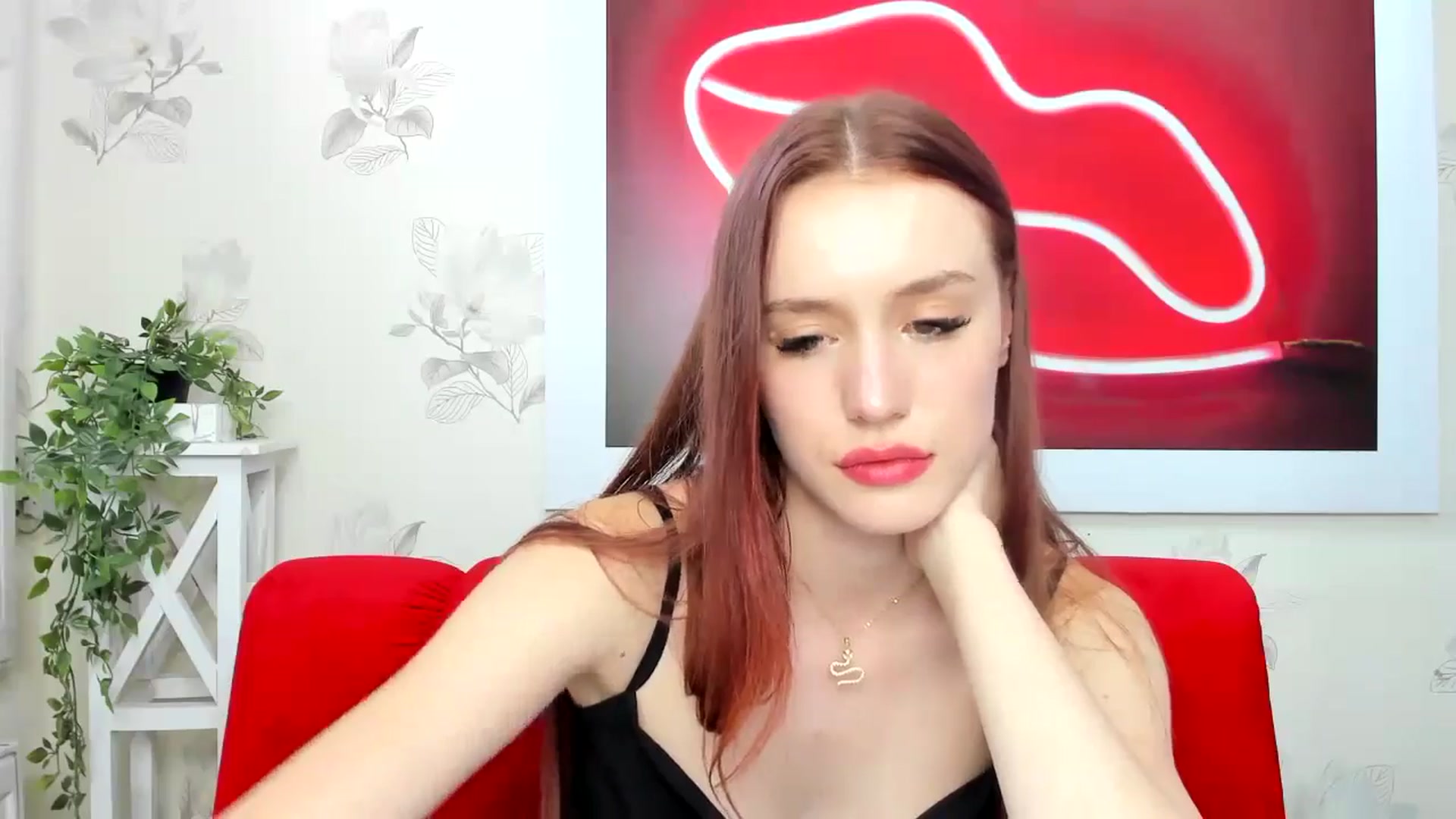 Gallery image thumbnail from IsabellRrose's myfreecams stream on, 06/16/2024, 16:06 image 5 of 20