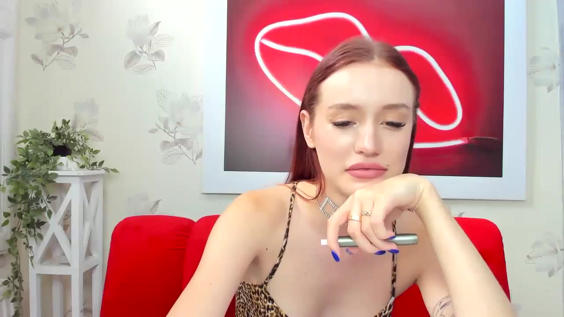 Gallery image thumbnail from IsabellRrose's myfreecams stream on, 06/17/2024, 13:16 image 14 of 20