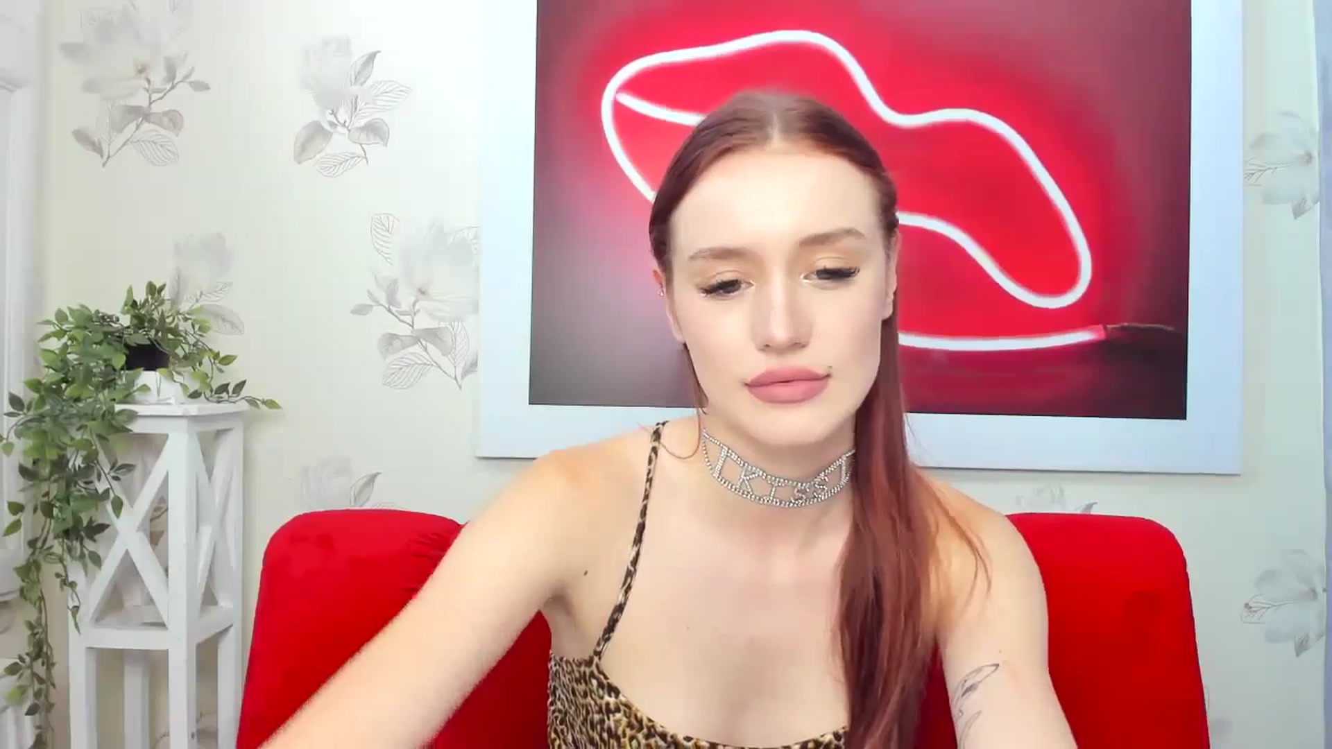 Gallery image thumbnail from IsabellRrose's myfreecams stream on, 06/17/2024, 13:16 image 7 of 20