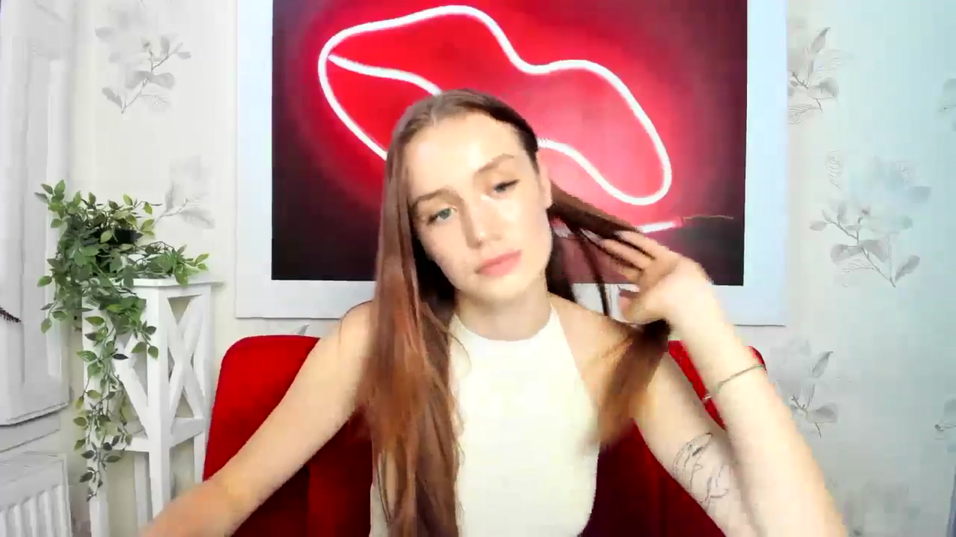 Gallery image thumbnail from IsabellRrose's myfreecams stream on, 07/17/2024, 16:03 image 2 of 20