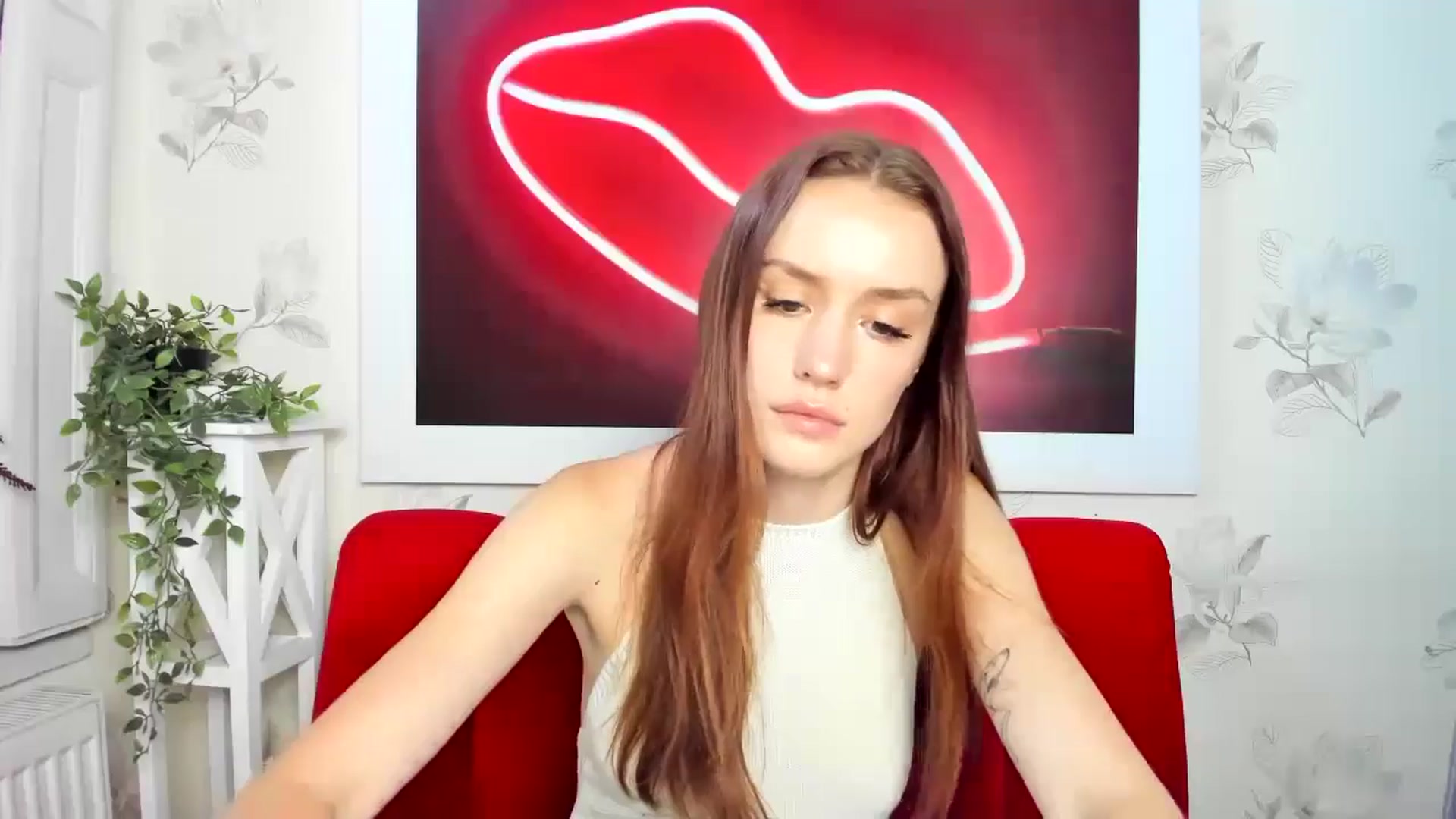Gallery image thumbnail from IsabellRrose's myfreecams stream on, 07/17/2024, 16:03 image 10 of 20