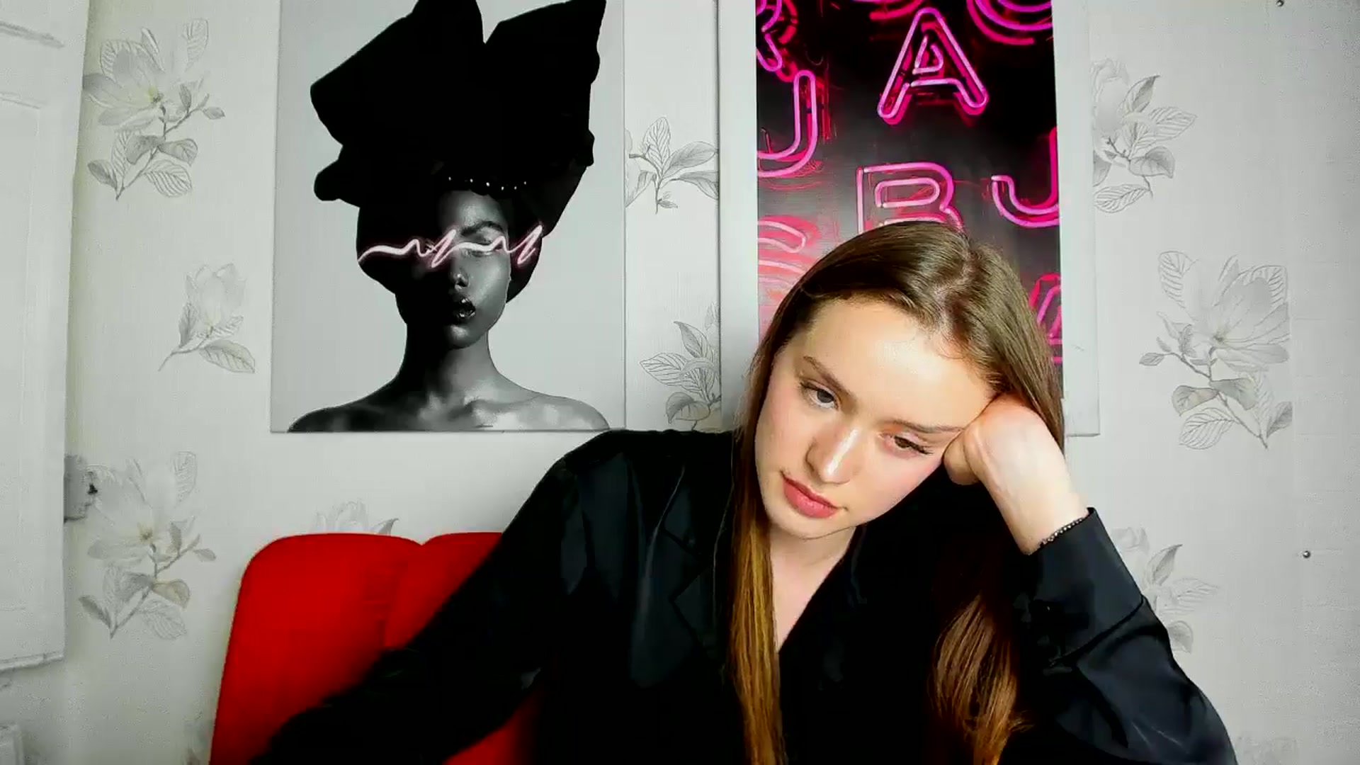 Gallery image thumbnail from IsabellRrose's myfreecams stream on, 11/26/2024, 17:50 image 19 of 20