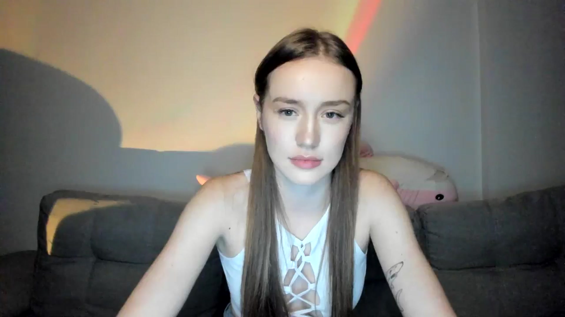 Gallery image thumbnail from IsabellRrose's myfreecams stream on, 12/03/2024, 16:02 image 12 of 20