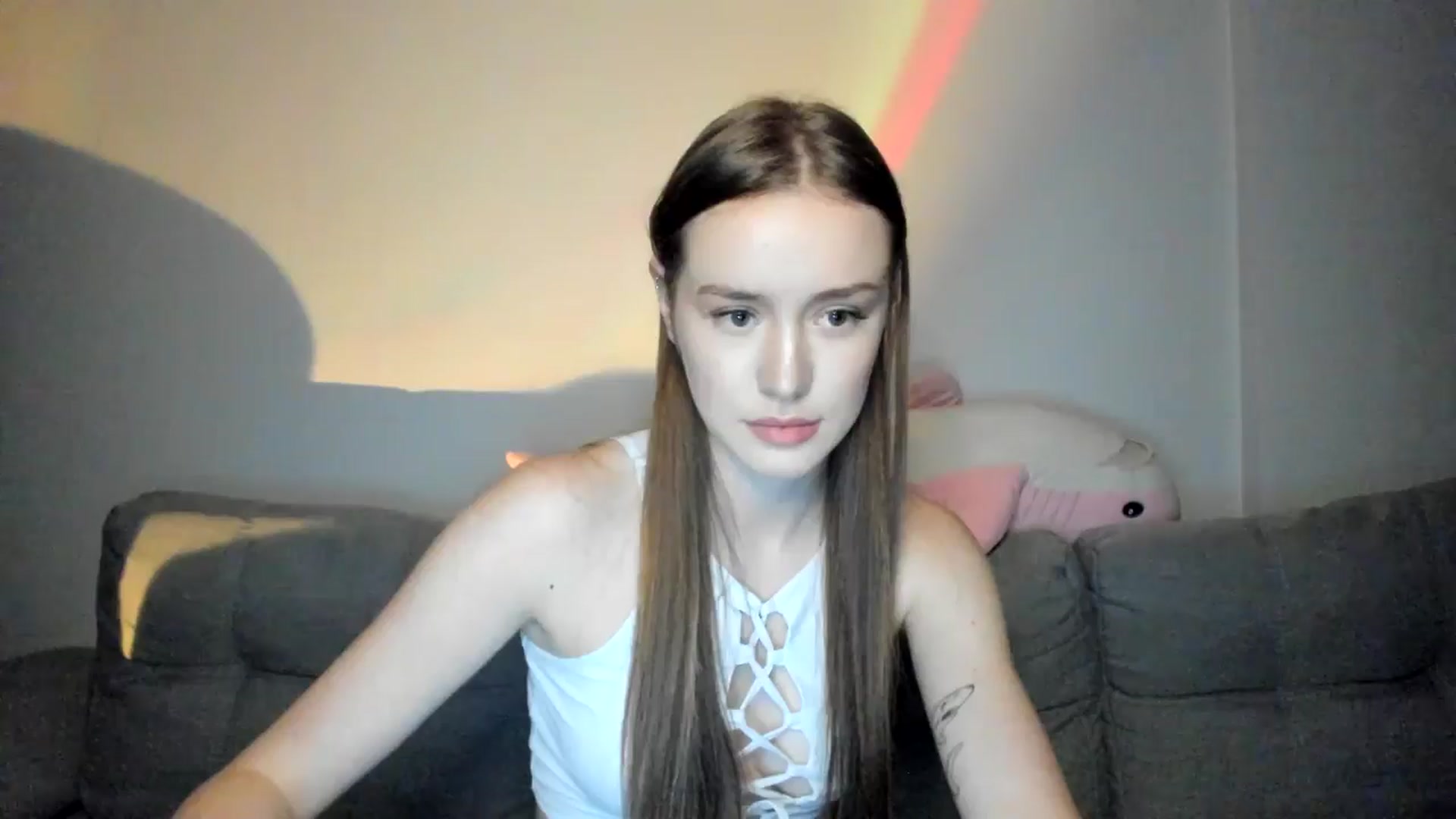 Gallery image thumbnail from IsabellRrose's myfreecams stream on, 12/03/2024, 16:02 image 10 of 20