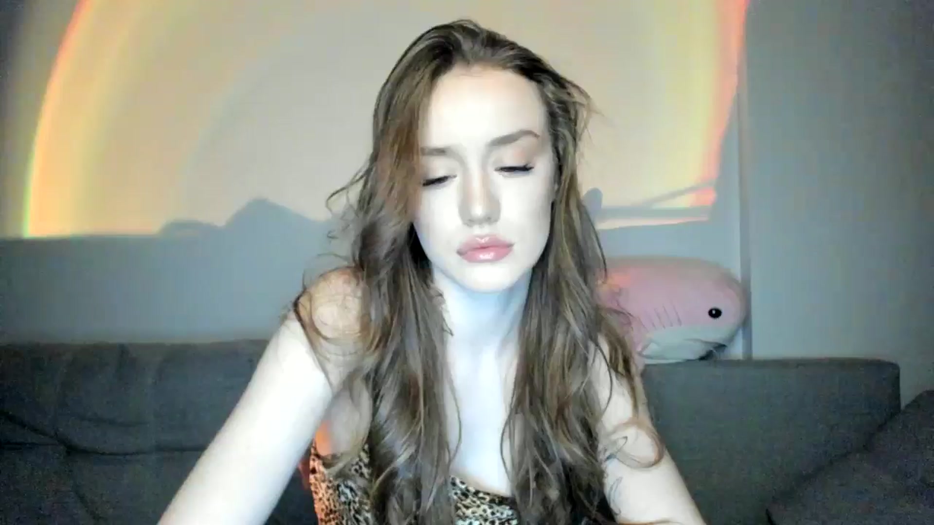 Gallery image thumbnail from IsabellRrose's myfreecams stream on, 12/13/2024, 14:29 image 1 of 20