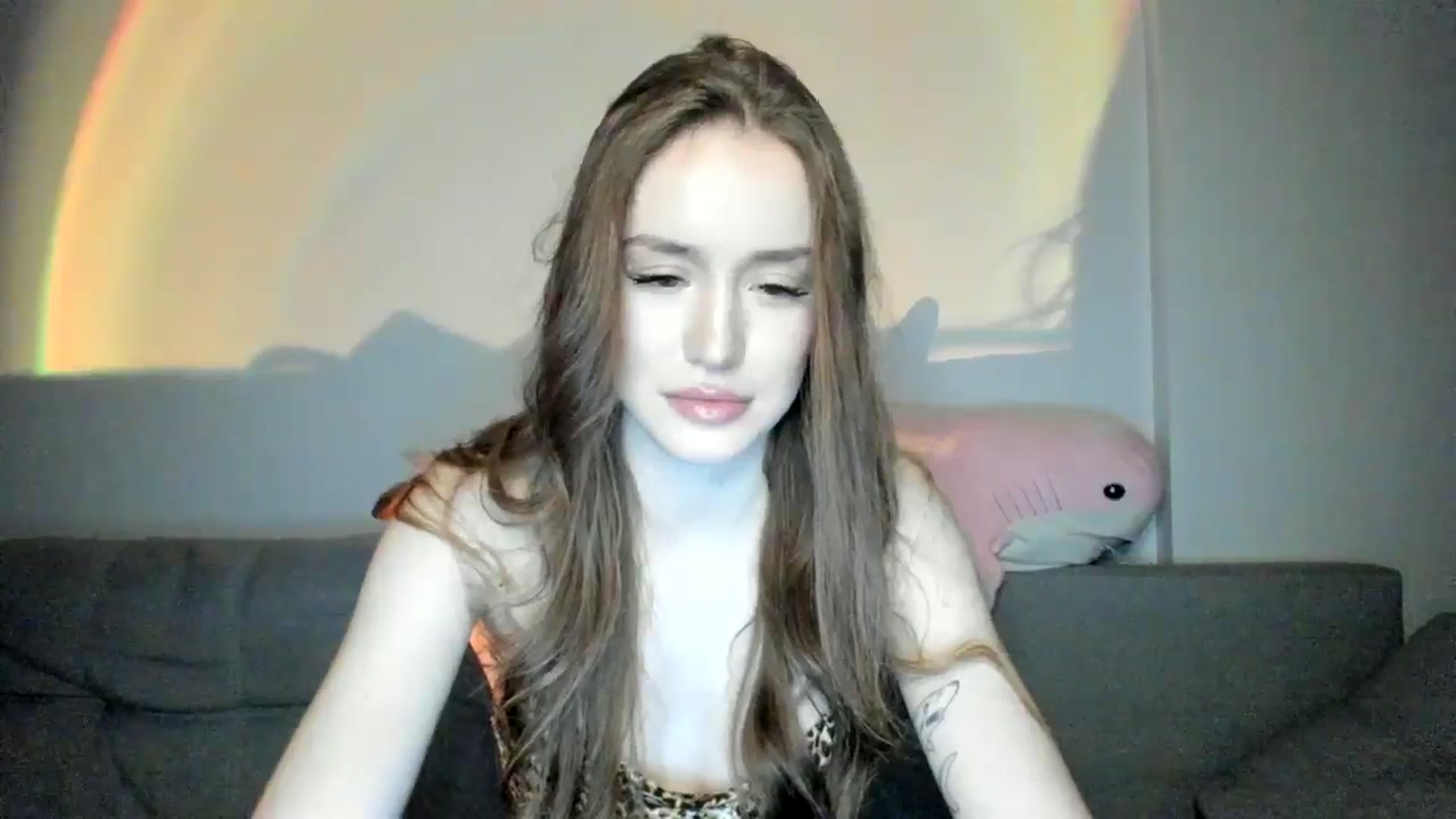 Gallery image thumbnail from IsabellRrose's myfreecams stream on, 12/13/2024, 15:46 image 10 of 20