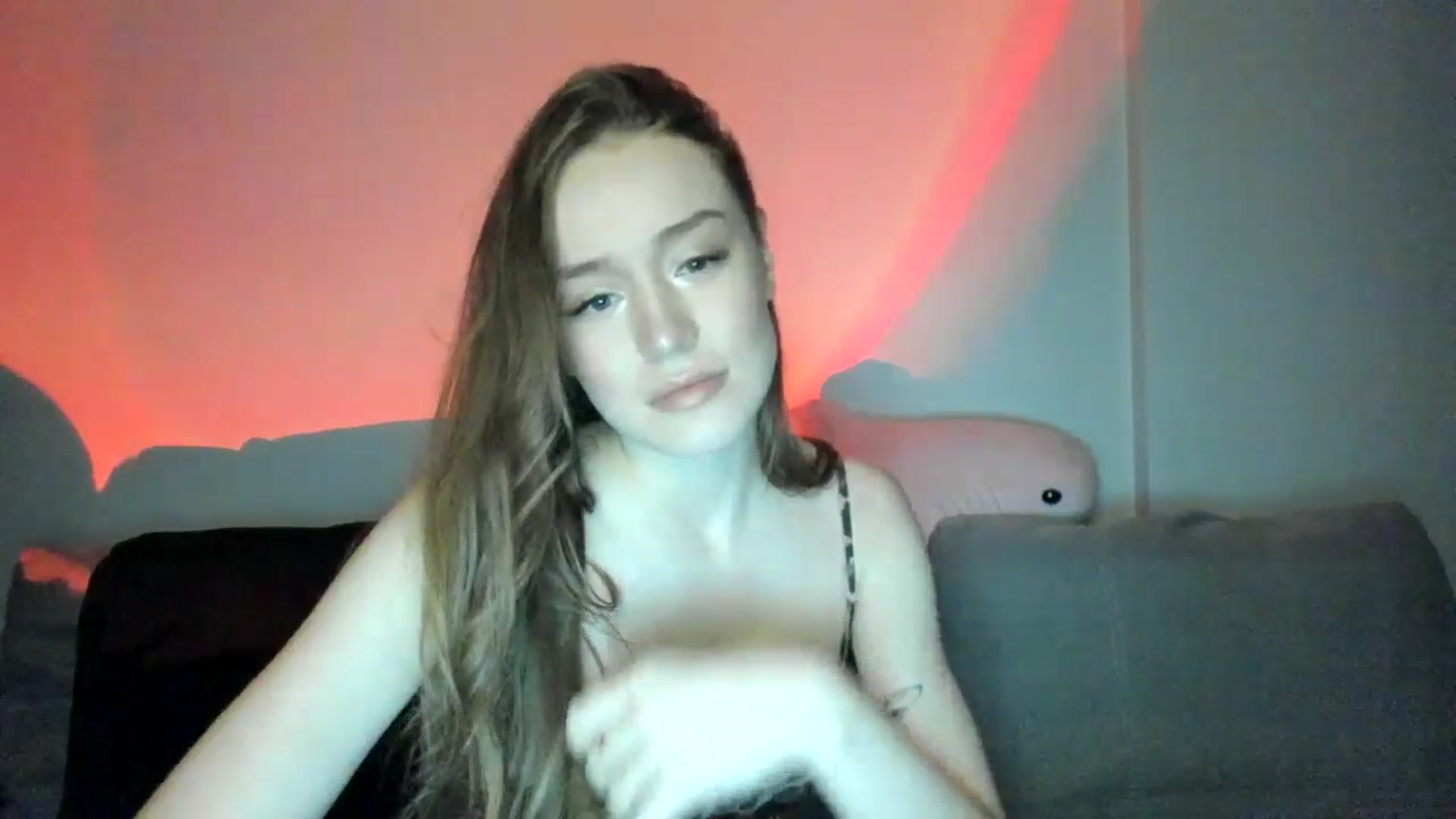 Gallery image thumbnail from IsabellRrose's myfreecams stream on, 12/15/2024, 19:15 image 2 of 20
