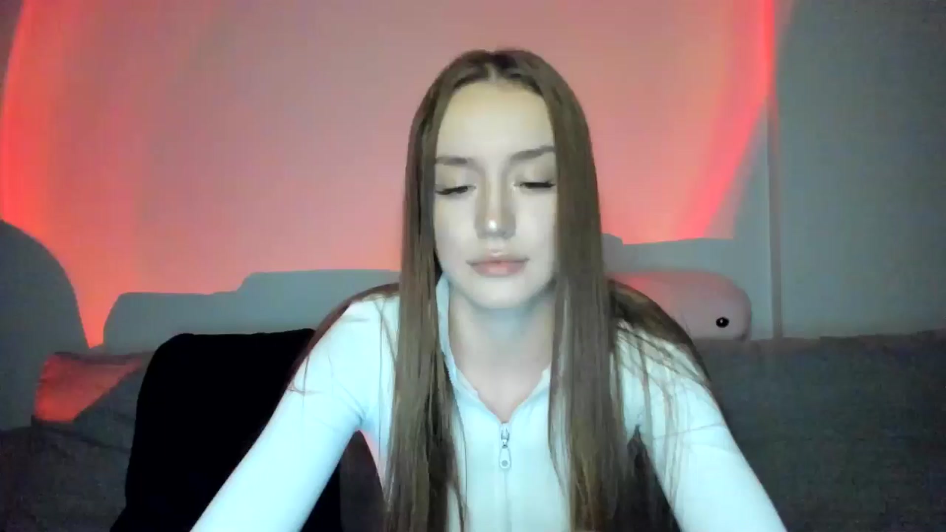 Gallery image thumbnail from IsabellRrose's myfreecams stream on, 12/16/2024, 17:49 image 19 of 20