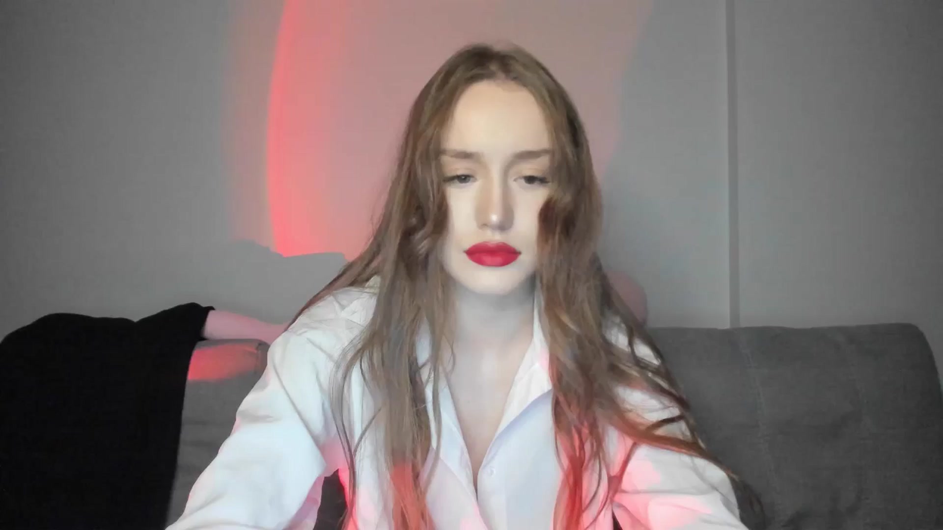 Gallery image thumbnail from IsabellRrose's myfreecams stream on, 12/18/2024, 17:21 image 15 of 20