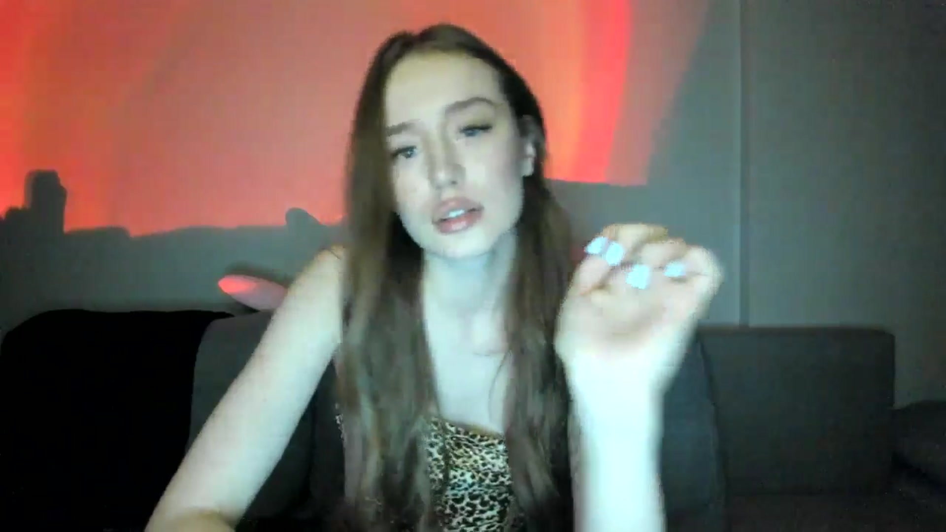Gallery image thumbnail from IsabellRrose's myfreecams stream on, 12/19/2024, 19:09 image 6 of 20